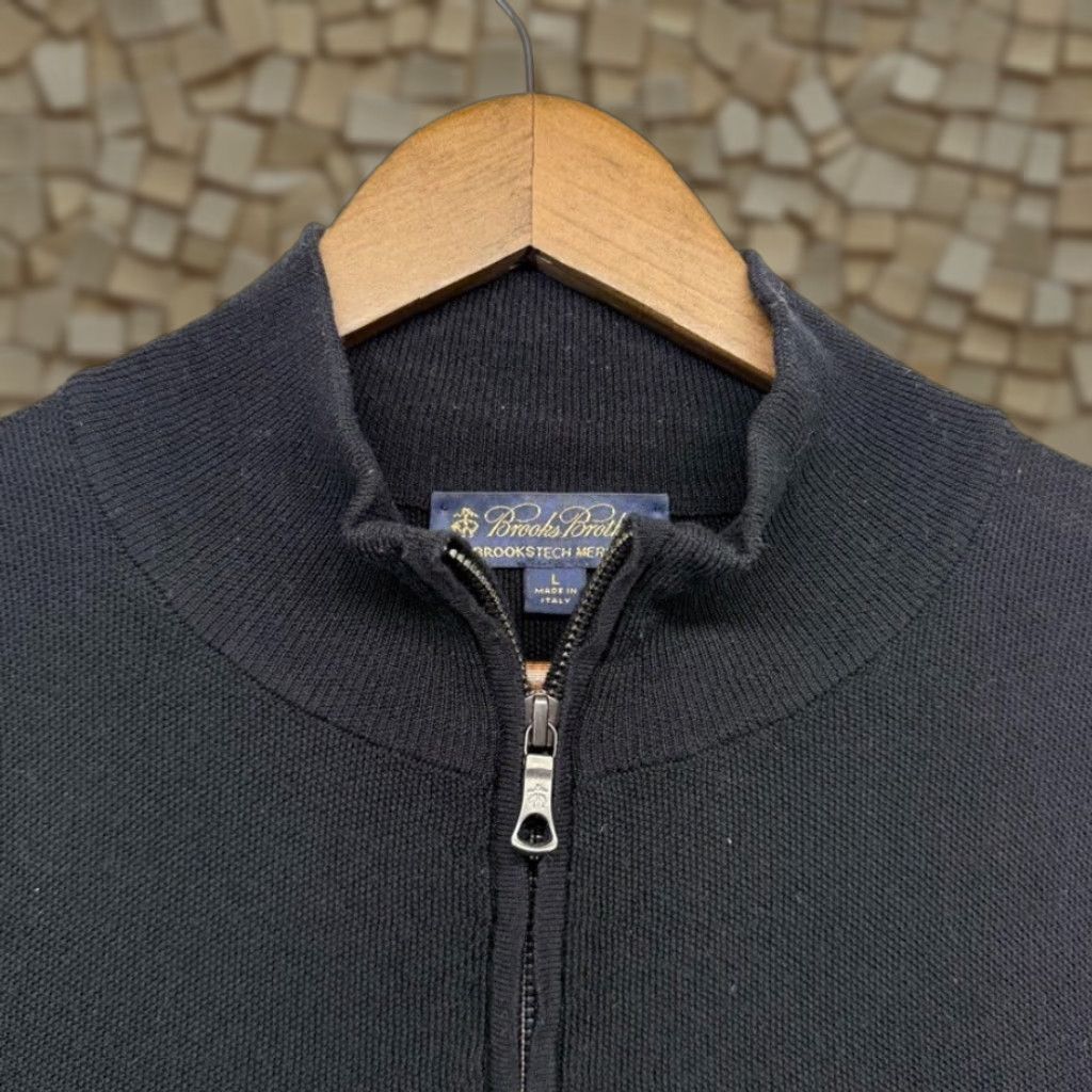 VINTAGE Brooks Brothers Sweater Men's Large Black Merino Wool
