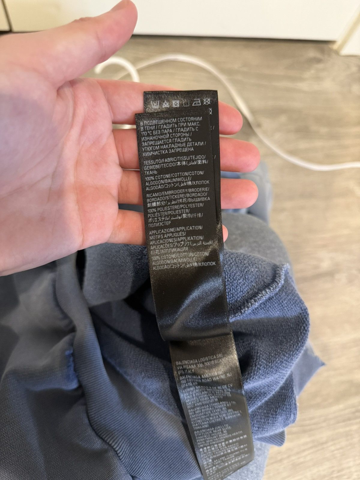 Balenciaga Balenciaga 23FW “Be Kind” Hoodie S Size US S / EU 44-46 / 1 - 15 Thumbnail