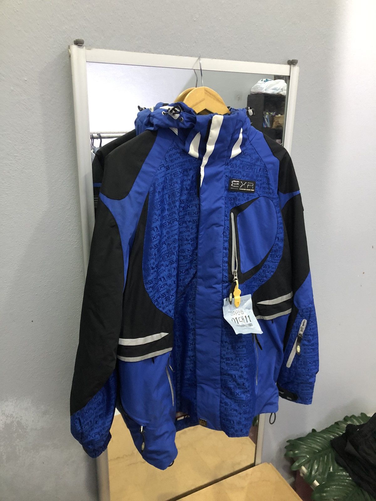 Designer Vintage EXR Progressive Tech Jacket – Y2K Korean Racecore Size US M / EU 48-50 / 2 - 3 Thumbnail