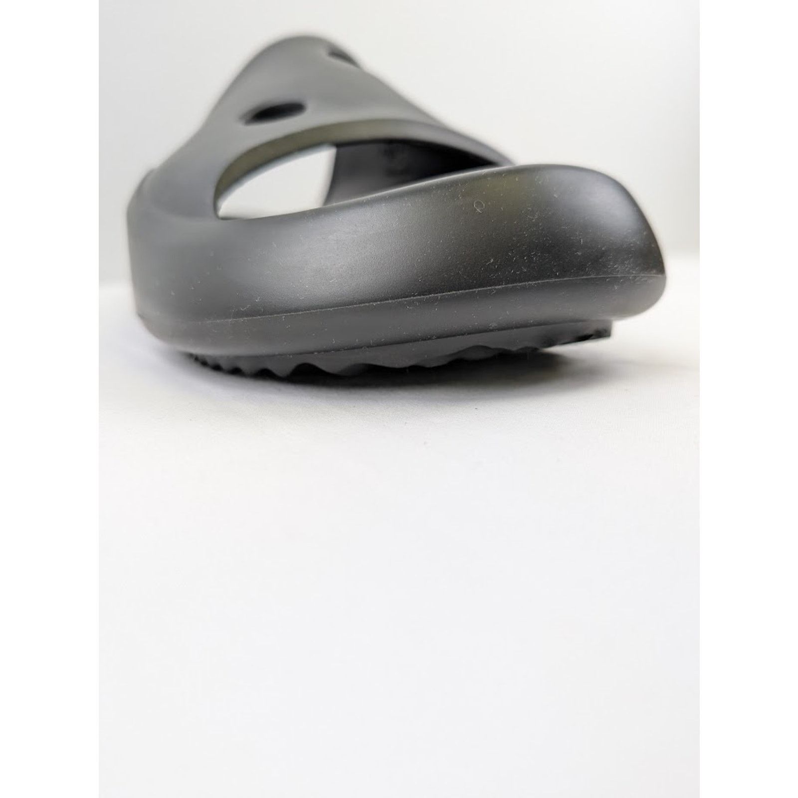 Off-White o1rshd1 Meteor Rubber Slider in Black Size US 13 / EU 46 - 7 Thumbnail