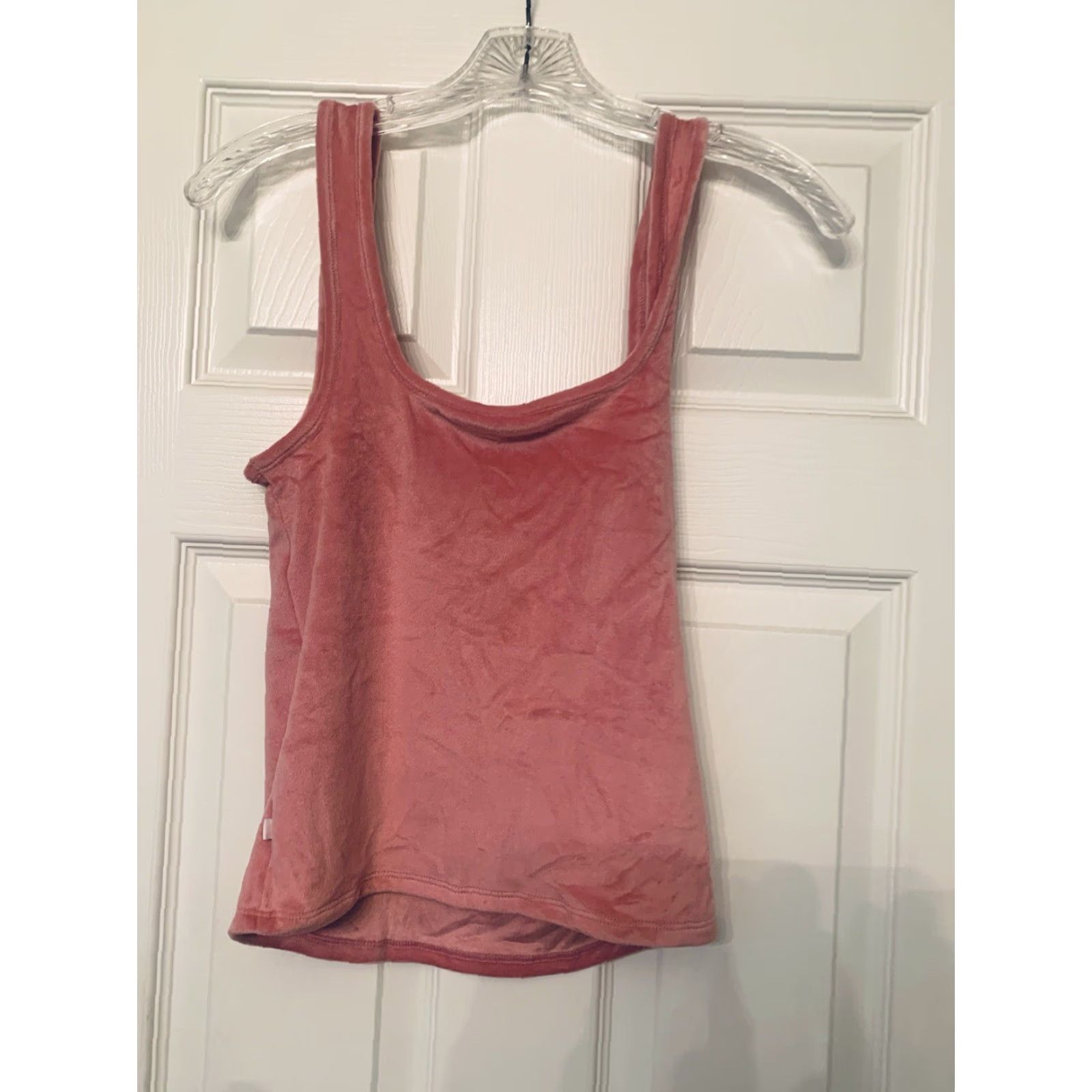 Old Navy Old Navy Velvet Sleeveless Tank Top Camisole Shirt Womens Sz Medium NWT Pink Size M / US 6-8 / IT 42-44 - 6 Thumbnail