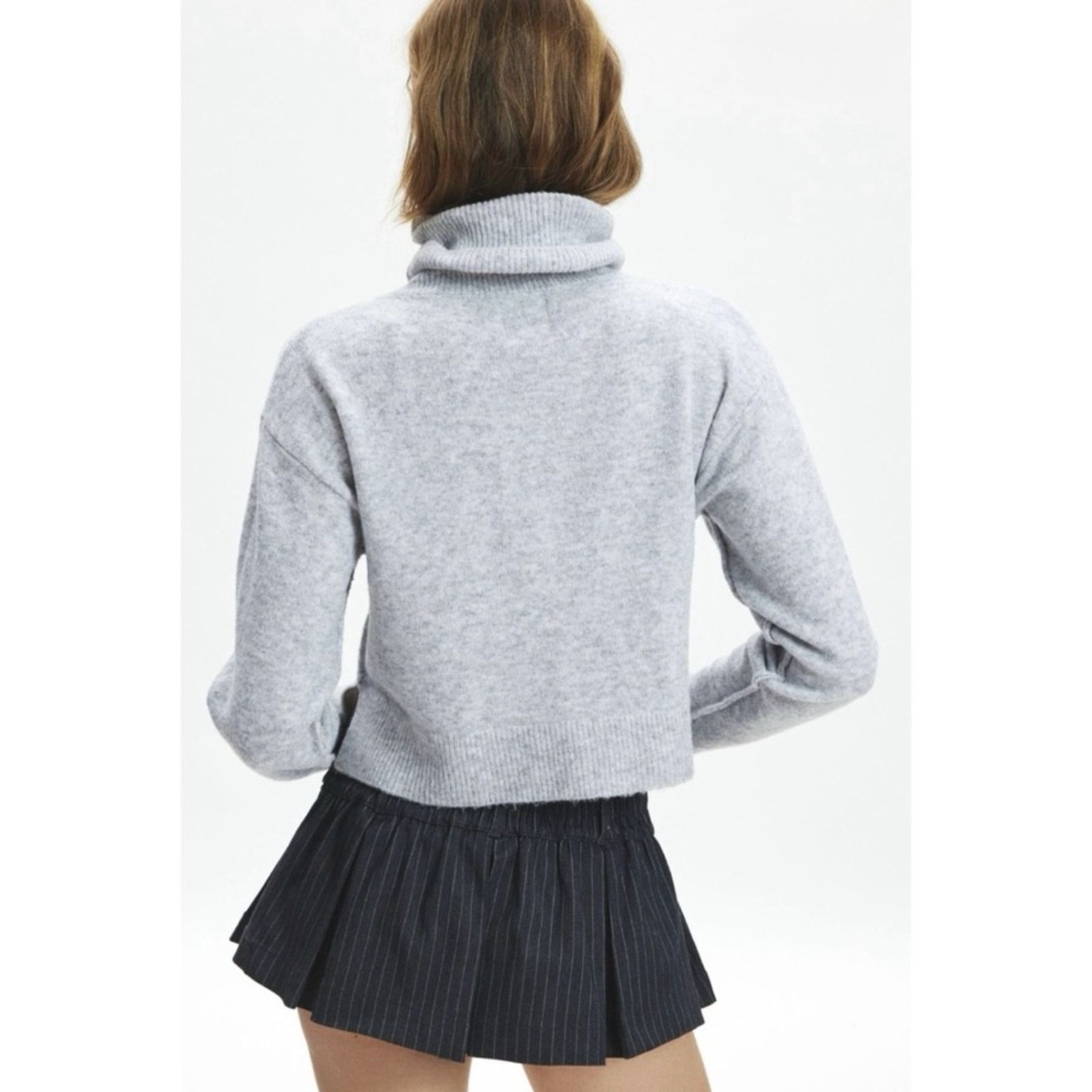 Bdg Urban Outfitters BDG Lake Cropped Turtleneck Sweater S Size S / US 4 / IT 40 - 16 Thumbnail