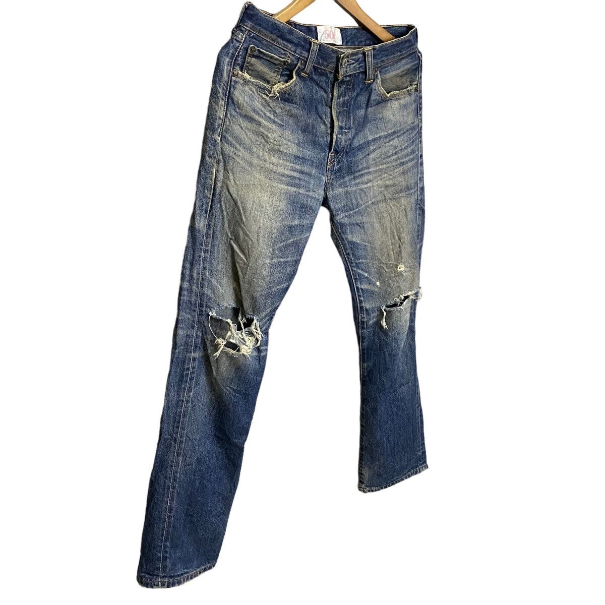 Levi's Levis 501 Kurt Cobain distressed denim Size US 30 / EU 46 - 12 Thumbnail