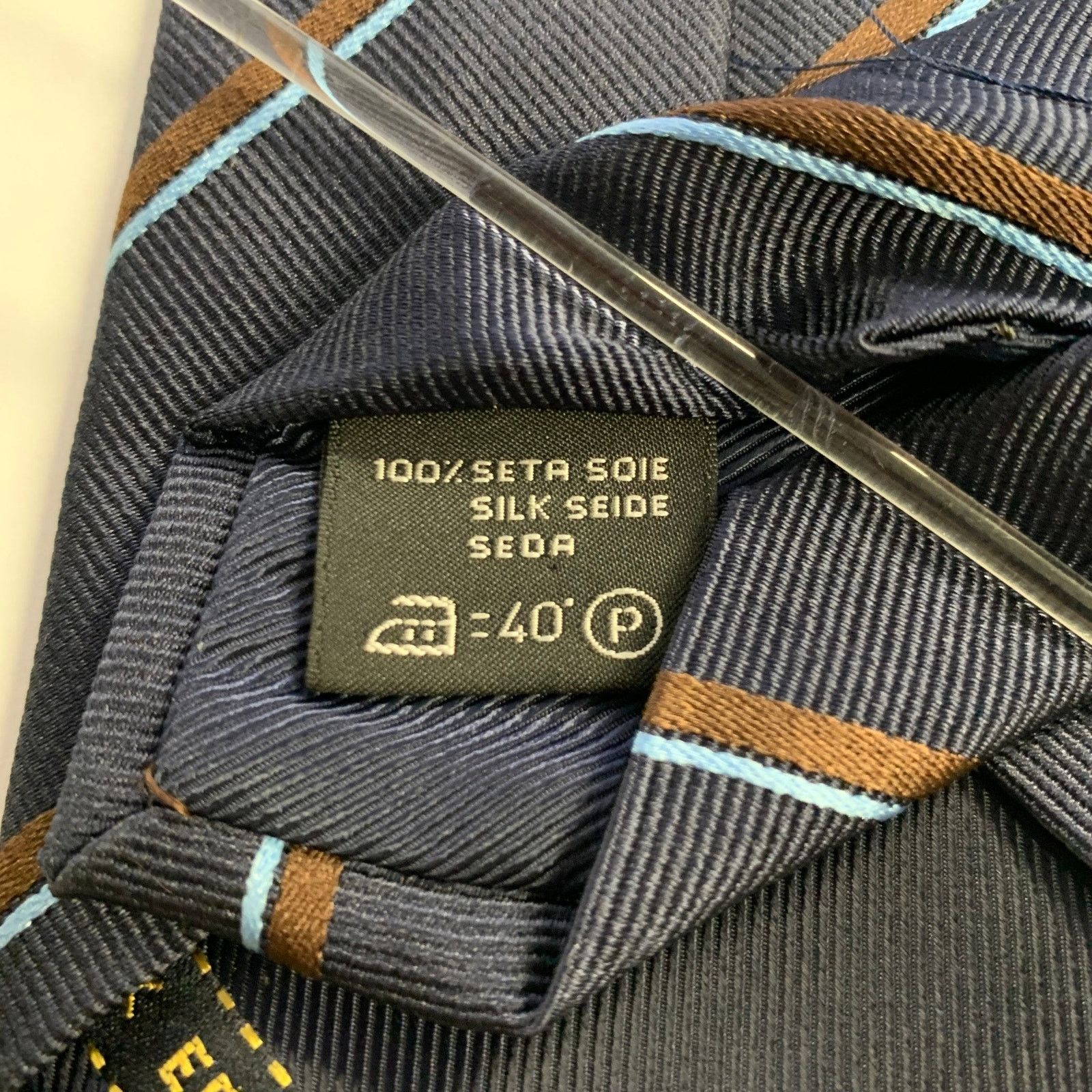 Ermenegildo Zegna Ermenegildo Zegna Navy Light Blue Diagonal Stripe Silk Tie Size ONE SIZE - 3 Thumbnail