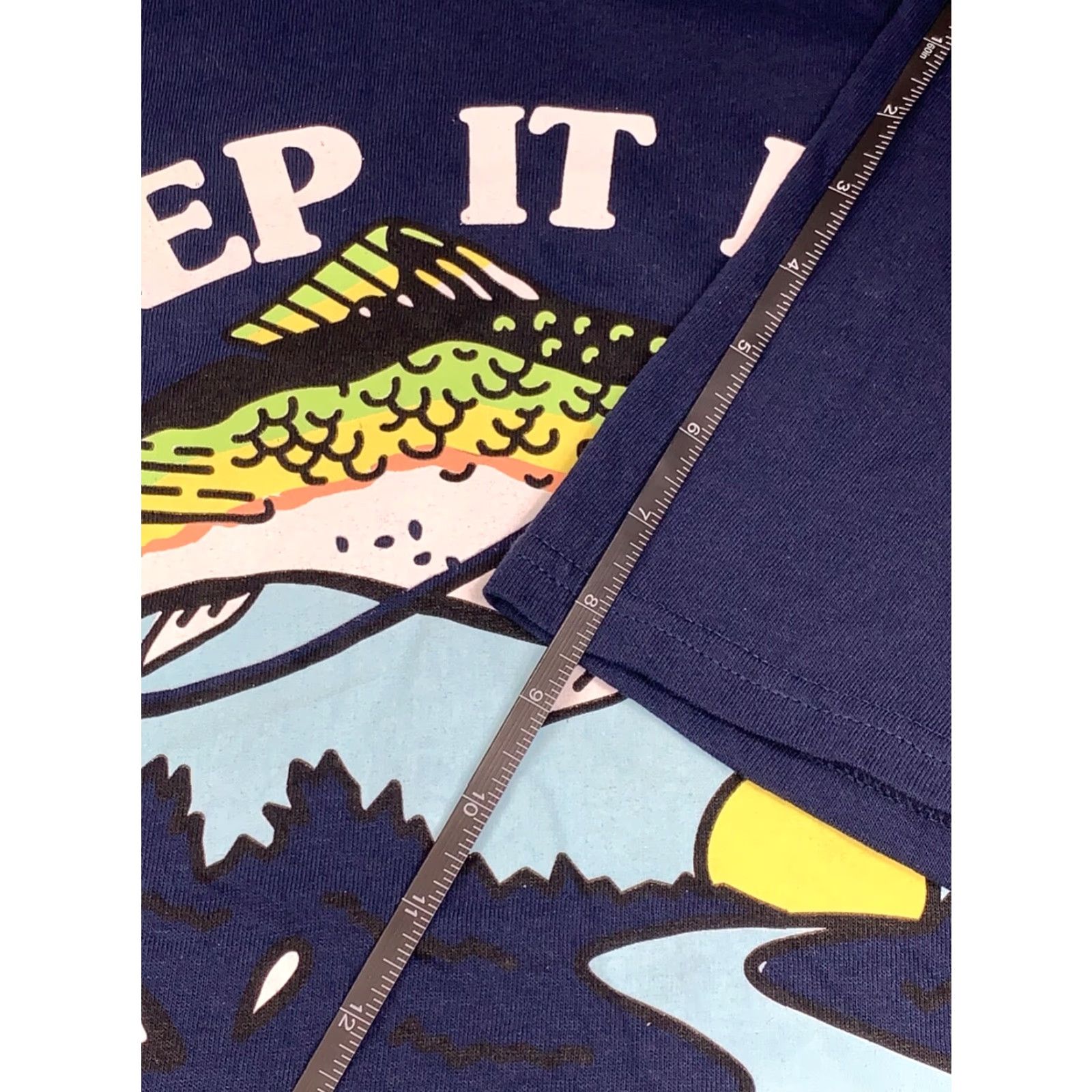 Vintage NEFF Keep It Reel Graphic Fishing Shirt 2XL Blue Short Sleeve Mens Crew Neck Fish Size US XXL / EU 58 / 5 - 7 Thumbnail