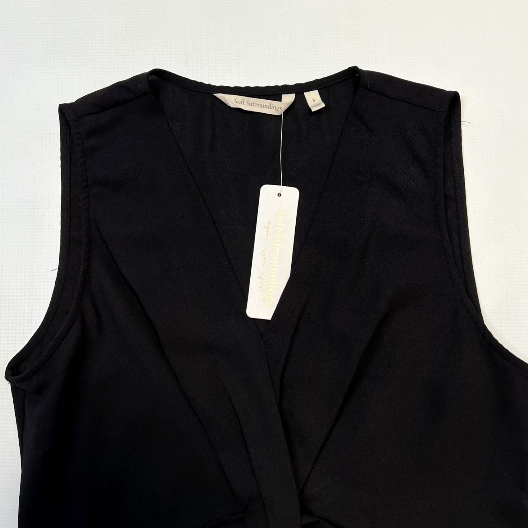 Soft Surroundings VINTAGE Soft Surroundings Tank Top Women’s Small Black Enka Twisted Front Whimsy NEW Size S / US 4 / IT 40 - 5 Thumbnail