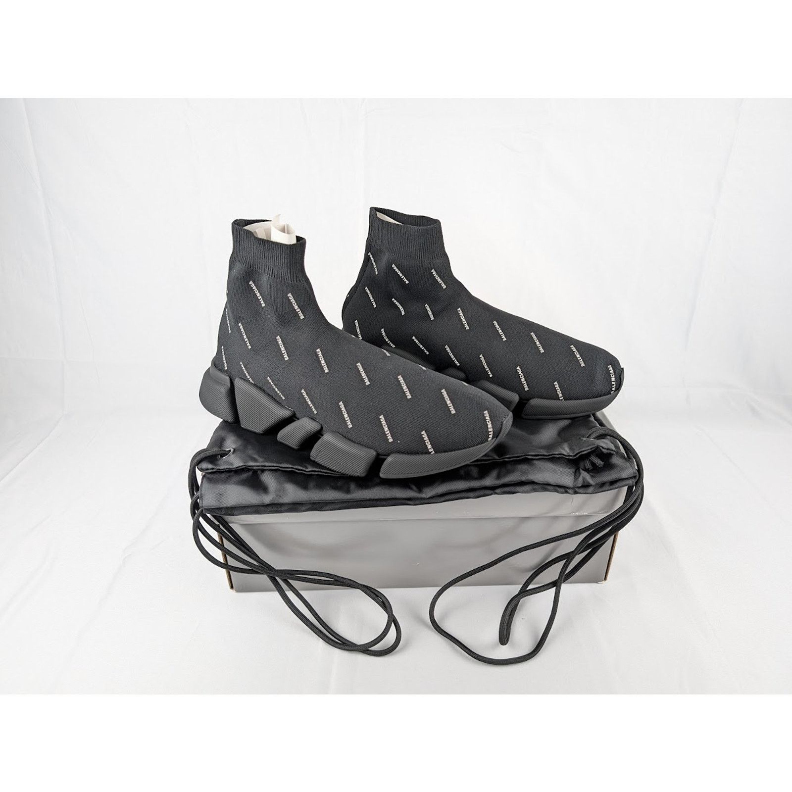 Balenciaga o1rshd1 Speed 2.0 LT Sneakers in Black/White Size US 12 / EU 45 - 12 Thumbnail
