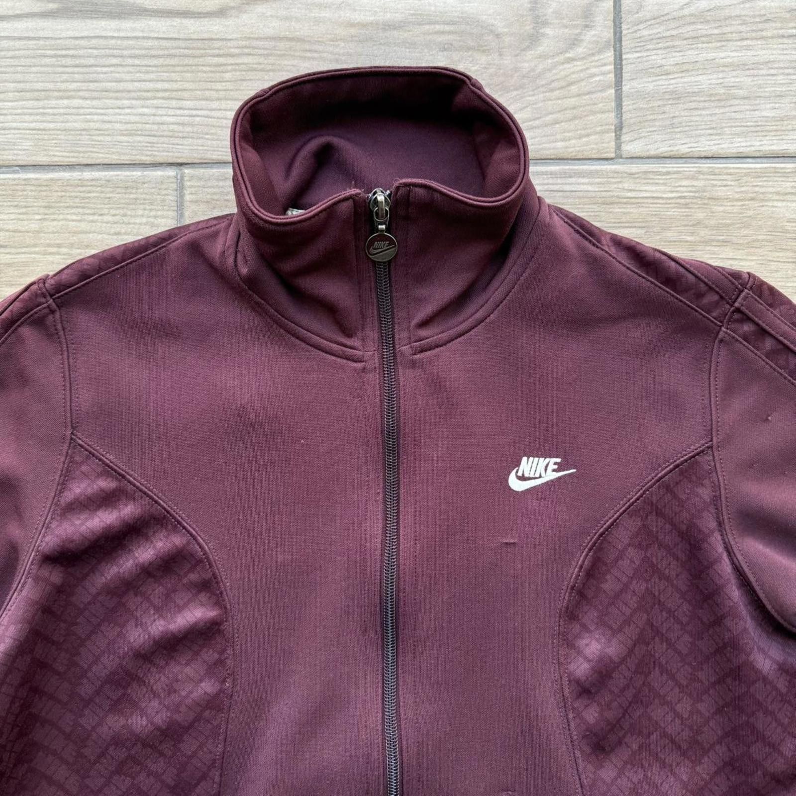 Nike Y2K Nike Burgundy track jacket Size M / US 6-8 / IT 42-44 - 2 Thumbnail