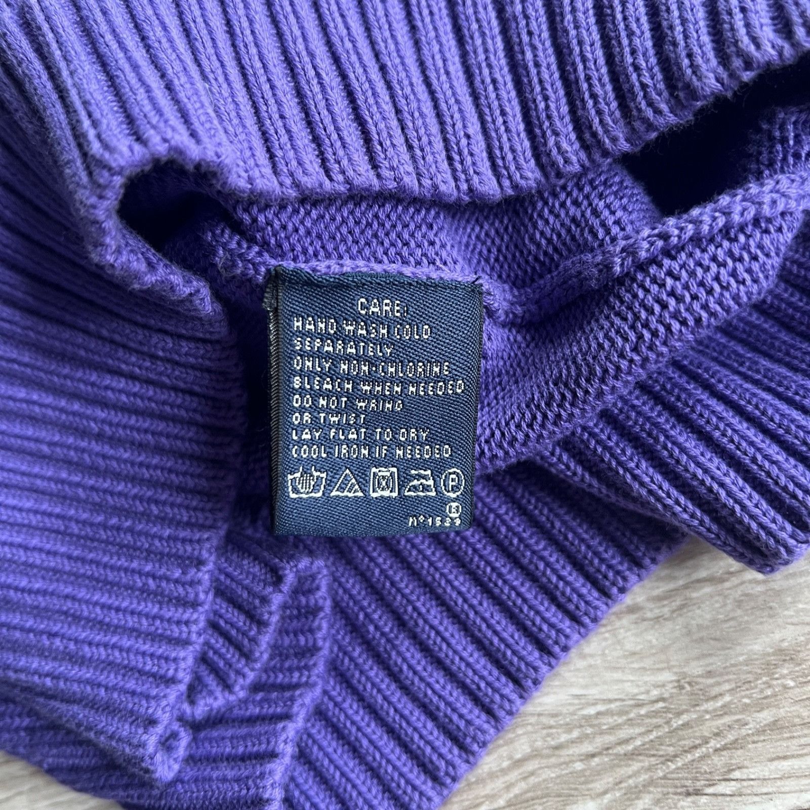 Ralph Lauren Sport Ralph Lauren Sport V Neck Sweater Big Pony 9927AC Size S / US 4 / IT 40 - 6 Thumbnail