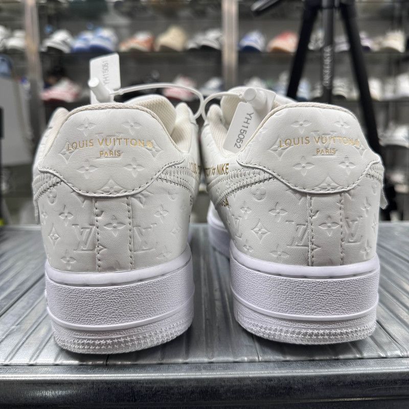 Louis Vuitton Louis Vuitton Nike Air Force 1 Low Fashion Sneakers -2505 Size US 10.5 / EU 43-44 - 3 Thumbnail