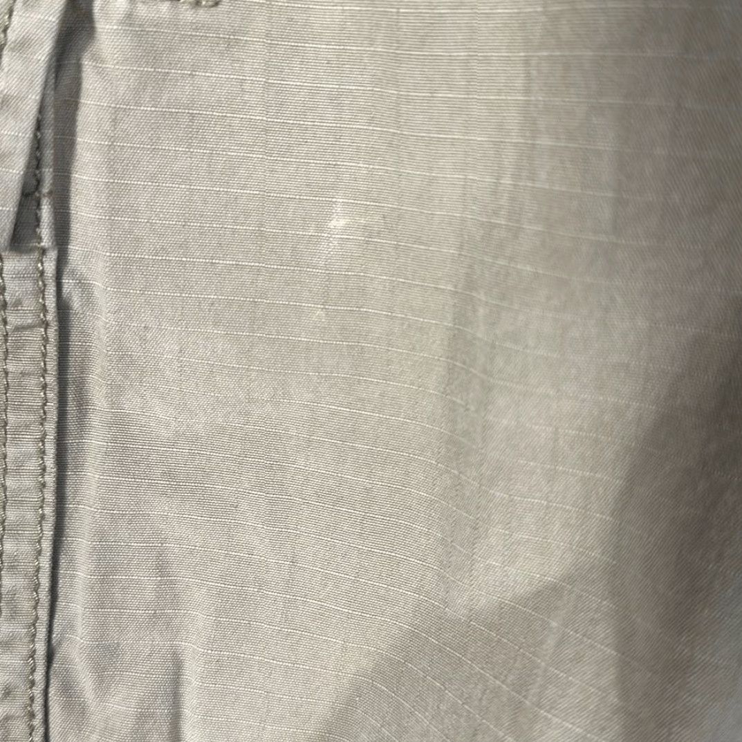 Levi's LEVI’S Cargo Utility Shorts 36 White Tab Khaki Mens Button Snap Pockets Ripstop Tan Blue Exterior Style Cargo Men 36 Shorts Size US 36 / EU 52 - 3 Thumbnail