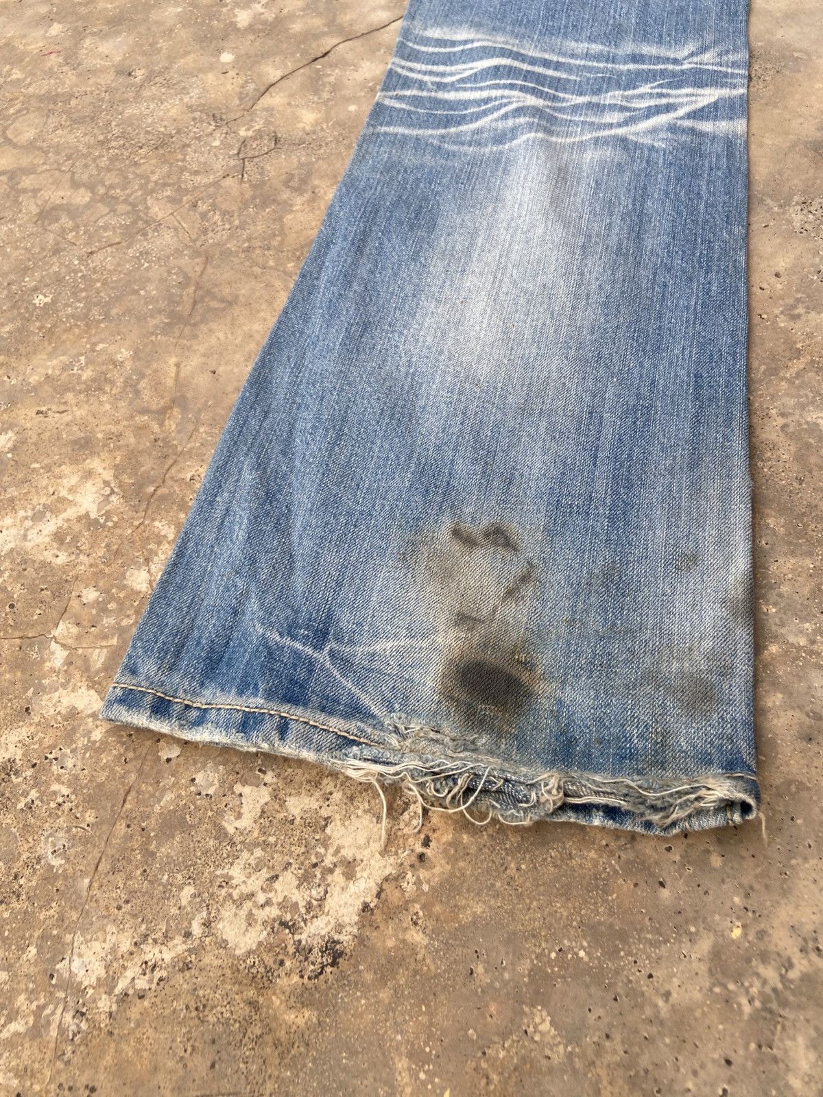 Mek Denim Vintage Distressed Mek Denim Flare Pant Size US 30 / EU 46 - 4 Thumbnail