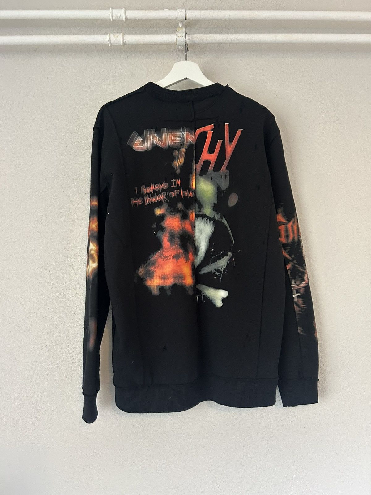 Givenchy Givenchy FW2015 Heavy Metal sweatshirt Size US S / EU 44-46 / 1 - 7 Thumbnail