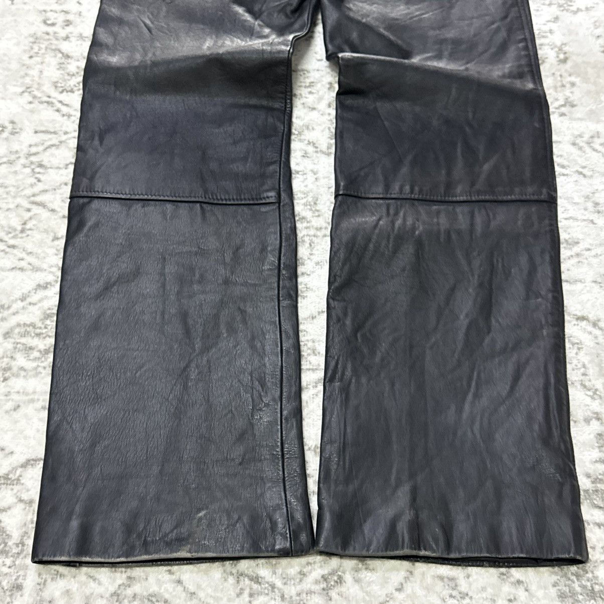 Rei Kawakubo 2000s Japanese Brand Distressed Patina Biker Leather Pants Size US 30 / EU 46 - 9 Thumbnail