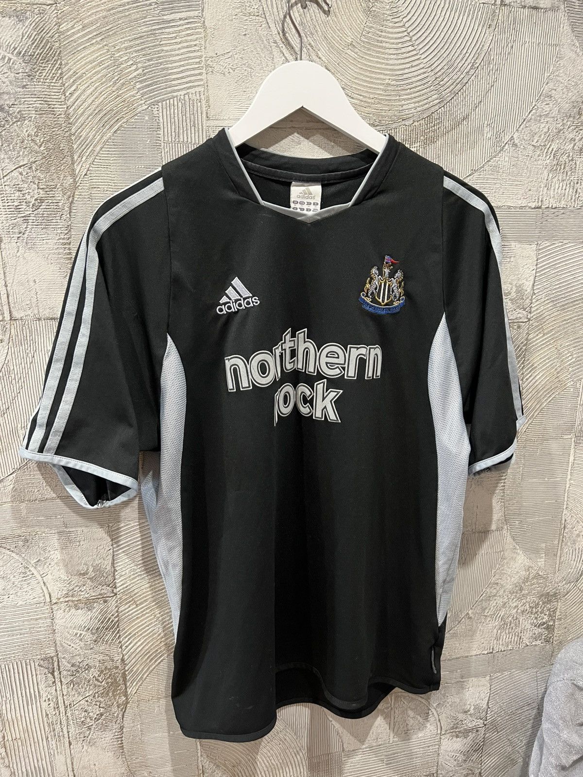 Adidas × Vintage New Castle Adidas vintage 2003 football jersey streetwear Size US M / EU 48-50 / 2 - 2 Thumbnail