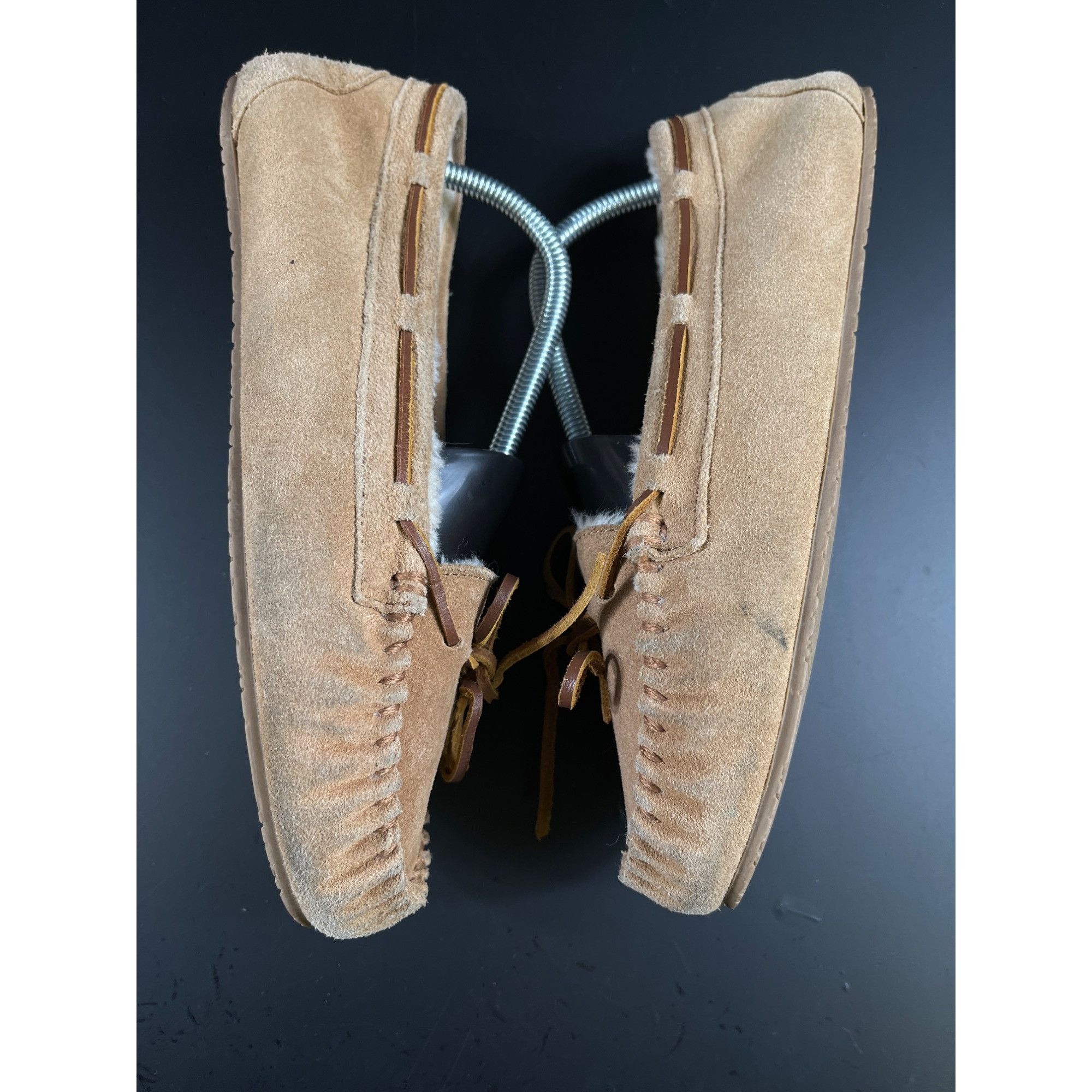 Minnetonka Minnetonka SKU 7672 Womens Moccasins Sheepskin Lined Slip On Size US 10 / IT 40 - 3 Thumbnail