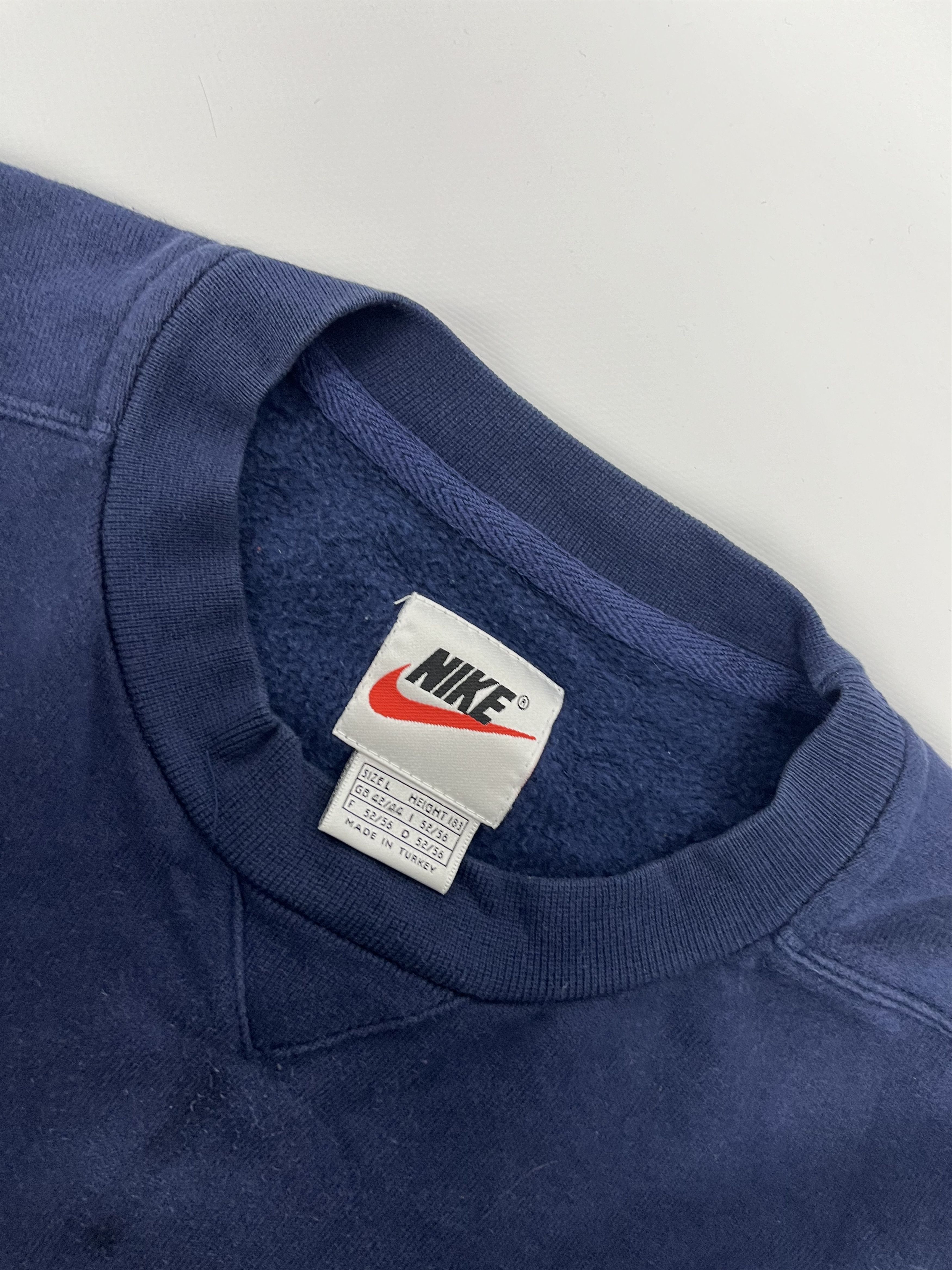 Nike Vintage Nike Big Swoosh 90's Navy Blue Sweatshirt Size XL Size US L / EU 52-54 / 3 - 5 Thumbnail