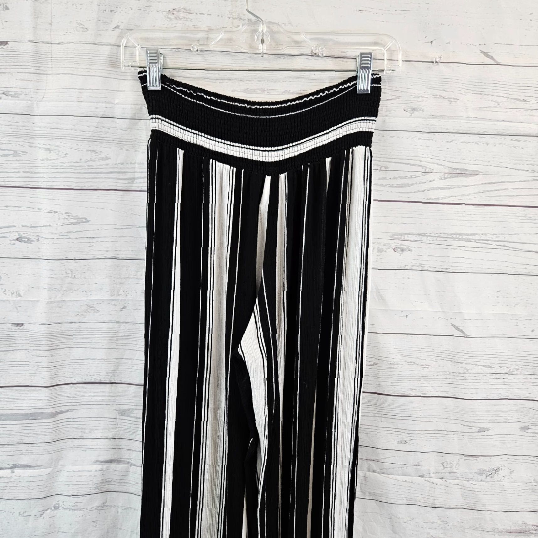 Ralph Lauren Lauren Ralph Lauren Womens Pants Small Black White Stripe Smocked Waist Pants Raglan Stripe Pull On Retro Ready-to-Wear Womens Size 28" / US 6 / IT 42 - 4 Thumbnail
