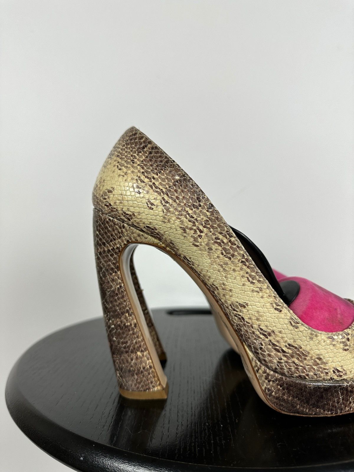 Miu Miu Miu Miu Snake Leather Platform Pumps Heel Size US 7 / IT 37 - 16 Thumbnail
