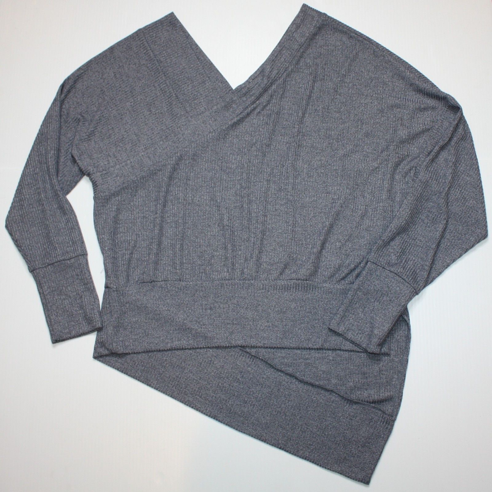 Other Stella & Dot The Double V Sweater in Chambray Blue Colorway Size M / US 6-8 / IT 42-44 - 8 Thumbnail
