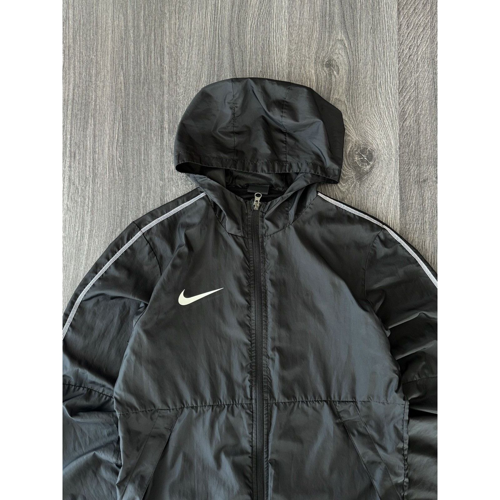 Nike Nike Swoosh Black Run Track Top UK Drill Size US S / EU 44-46 / 1 - 3 Thumbnail