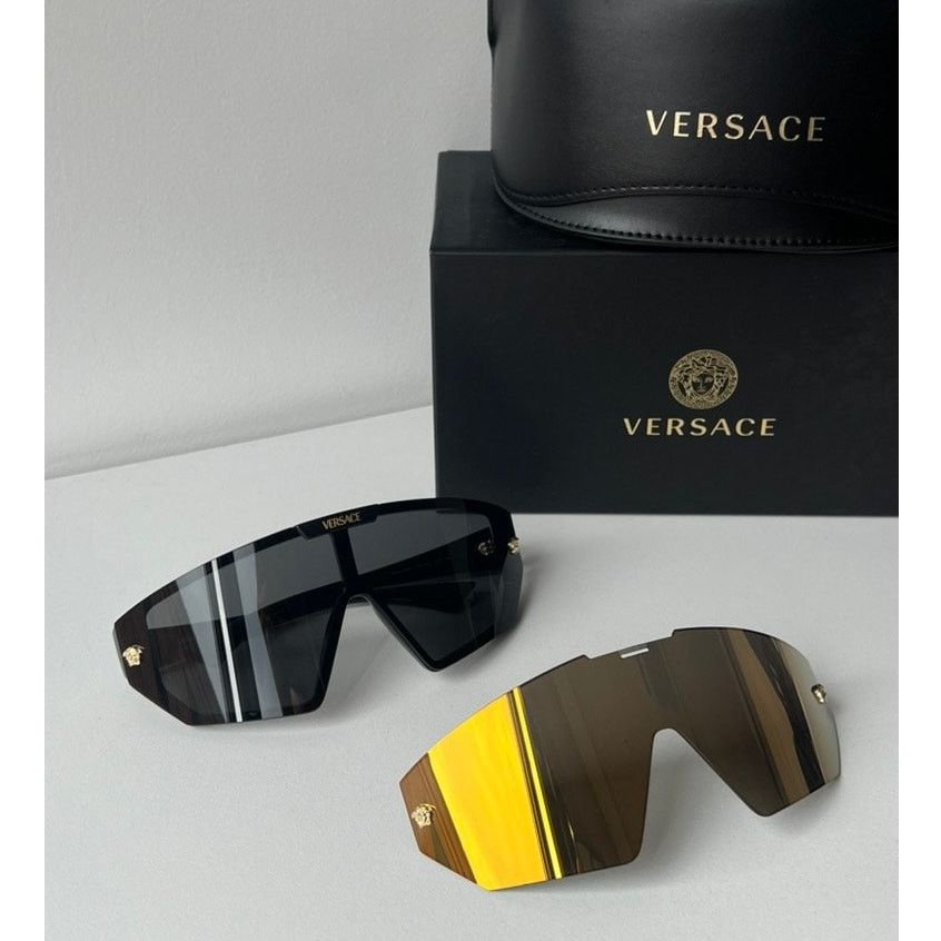 小物 VERSACE Sunglasses Black NEW/ VERSACE SUNGLASSES VE4461 GB1/87 BLACK/GRAY 47MM