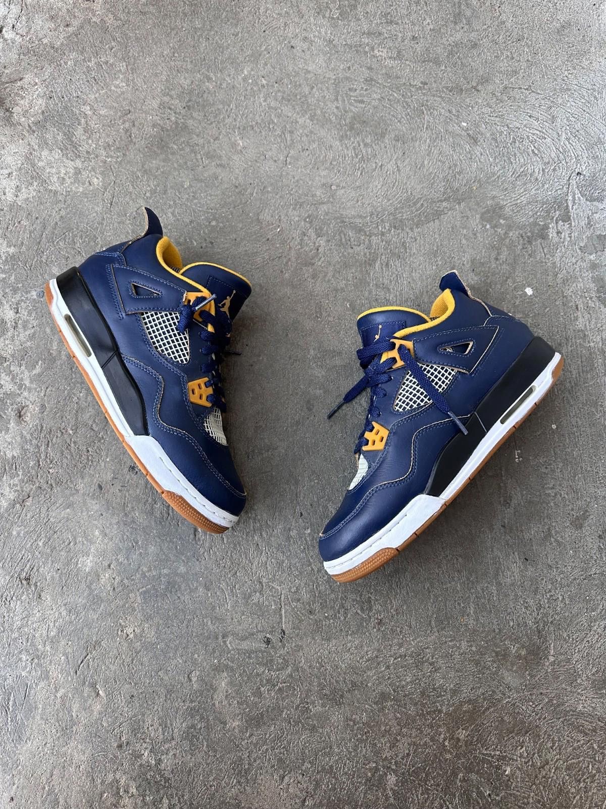 Jordan Brand Air Jordan 4 Dunk From Above Size 7 Nike Retro Navy Blue Gum Size US 7 / EU 40 - 1 Thumbnail