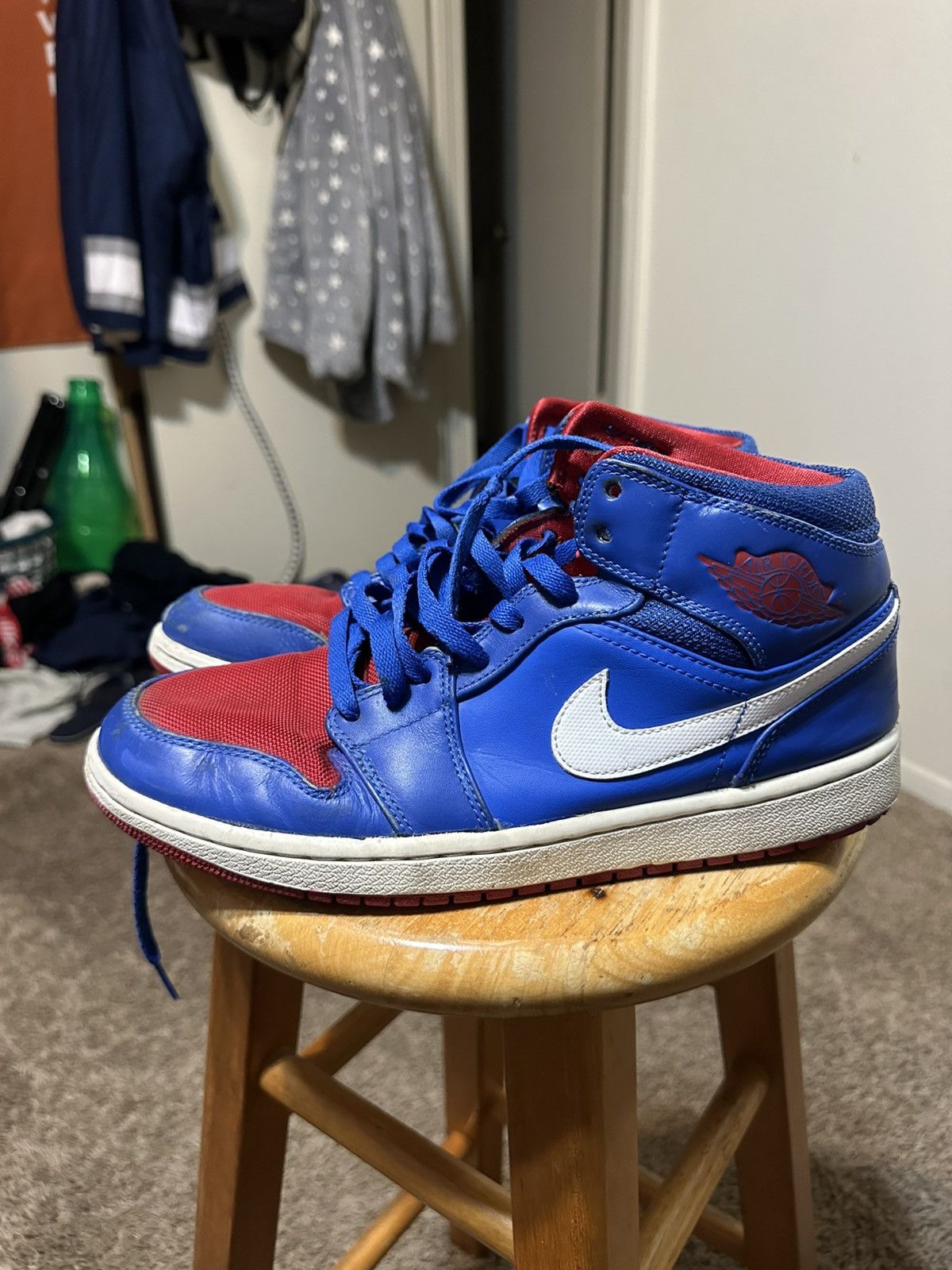 Nike Vintage Nike Air Jordan 1 “Detroit Pistons” 2012 size 9.5 Size US 9.5 / EU 42-43 - 4 Thumbnail