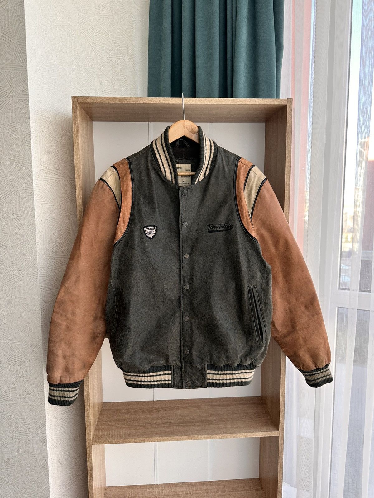 image of Vintage Tom Tailor Motodrome Leather Racing Jacket in Grey, Men's (Size Medium)