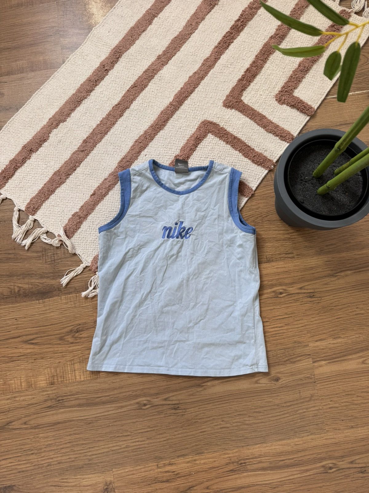 Nike × Vintage VINTAGE NIKE 2000s CENTRAL LOGO TANK TOP Size S / US 4 / IT 40 - 3 Thumbnail