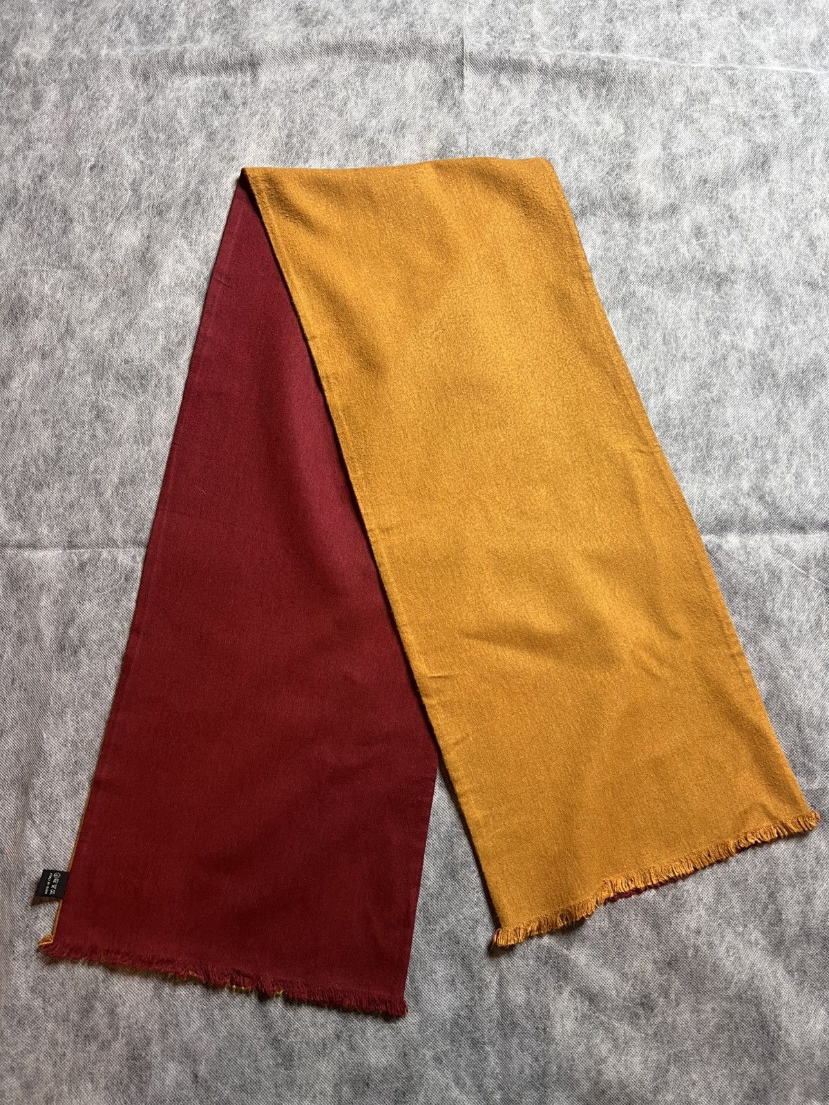 Pal Zileri PAL ZILERI scarf. Made in Italy Size ONE SIZE - 1 Thumbnail