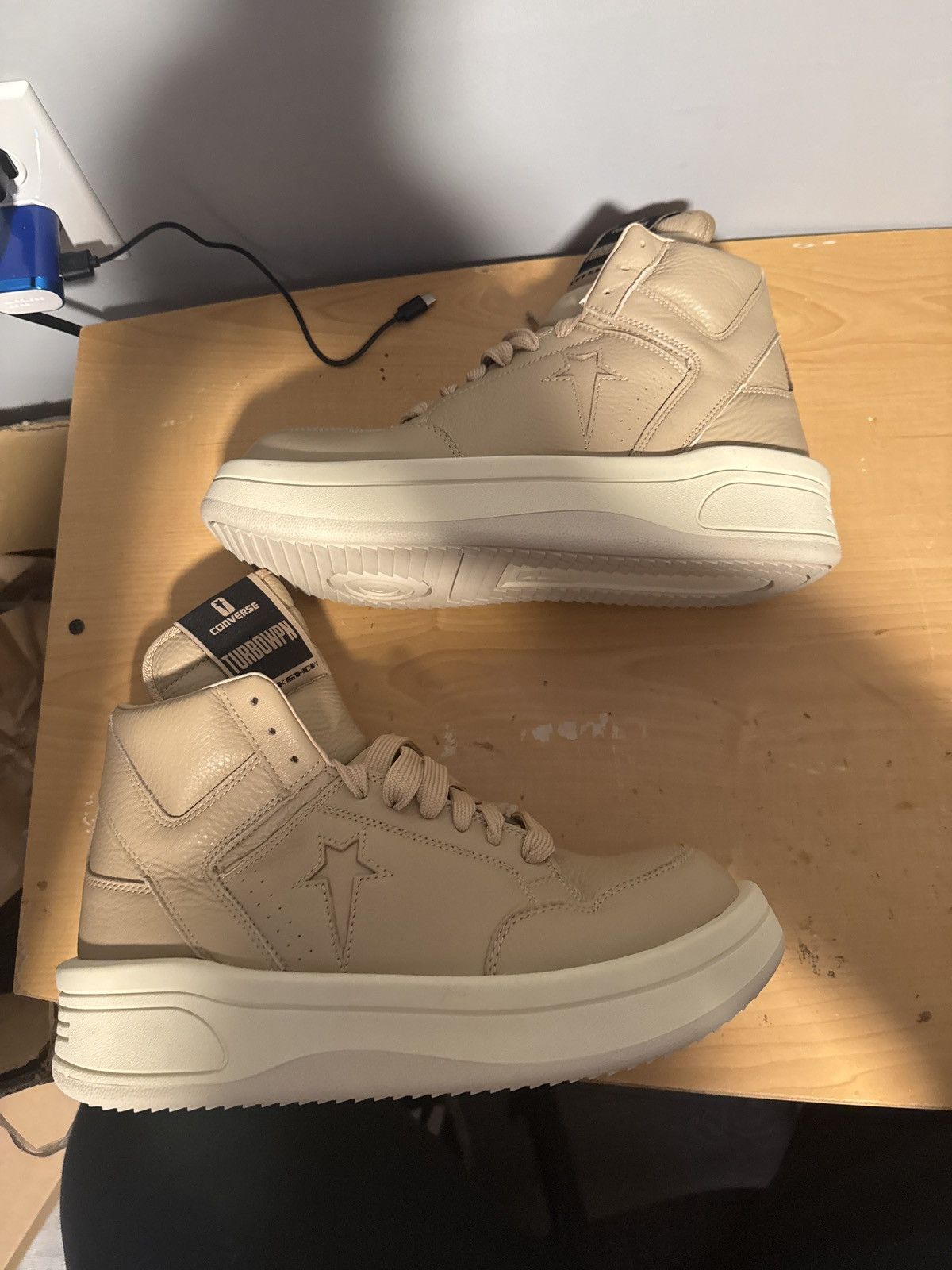 Converse × Rick Owens Rick Owen’s x Drkshwd Turbowpn x converse “Mid Cave Size US 9 / EU 42 - 2 Thumbnail