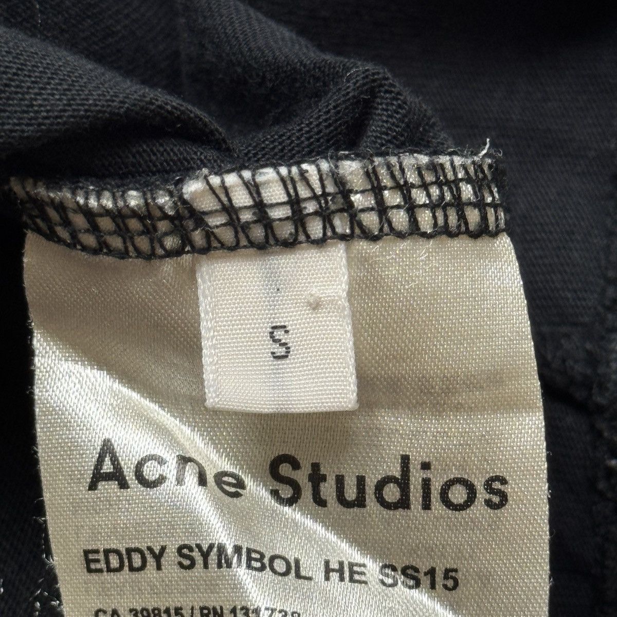 Acne Studios Acne Studios - Heart Paint Boxy Fit Tshirt Size S / US 4 / IT 40 - 9 Thumbnail