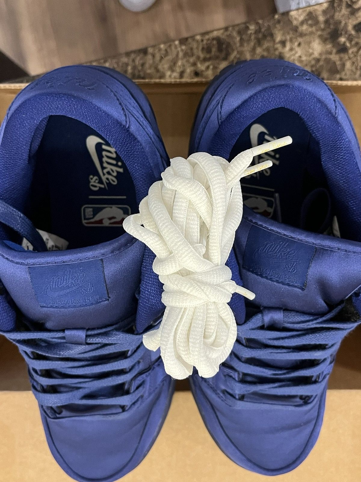 Nike SB NBA SB Dunk low Deep Royal Blue Size 9 Excellent Condition Size US 9 / EU 42 - 2 Thumbnail