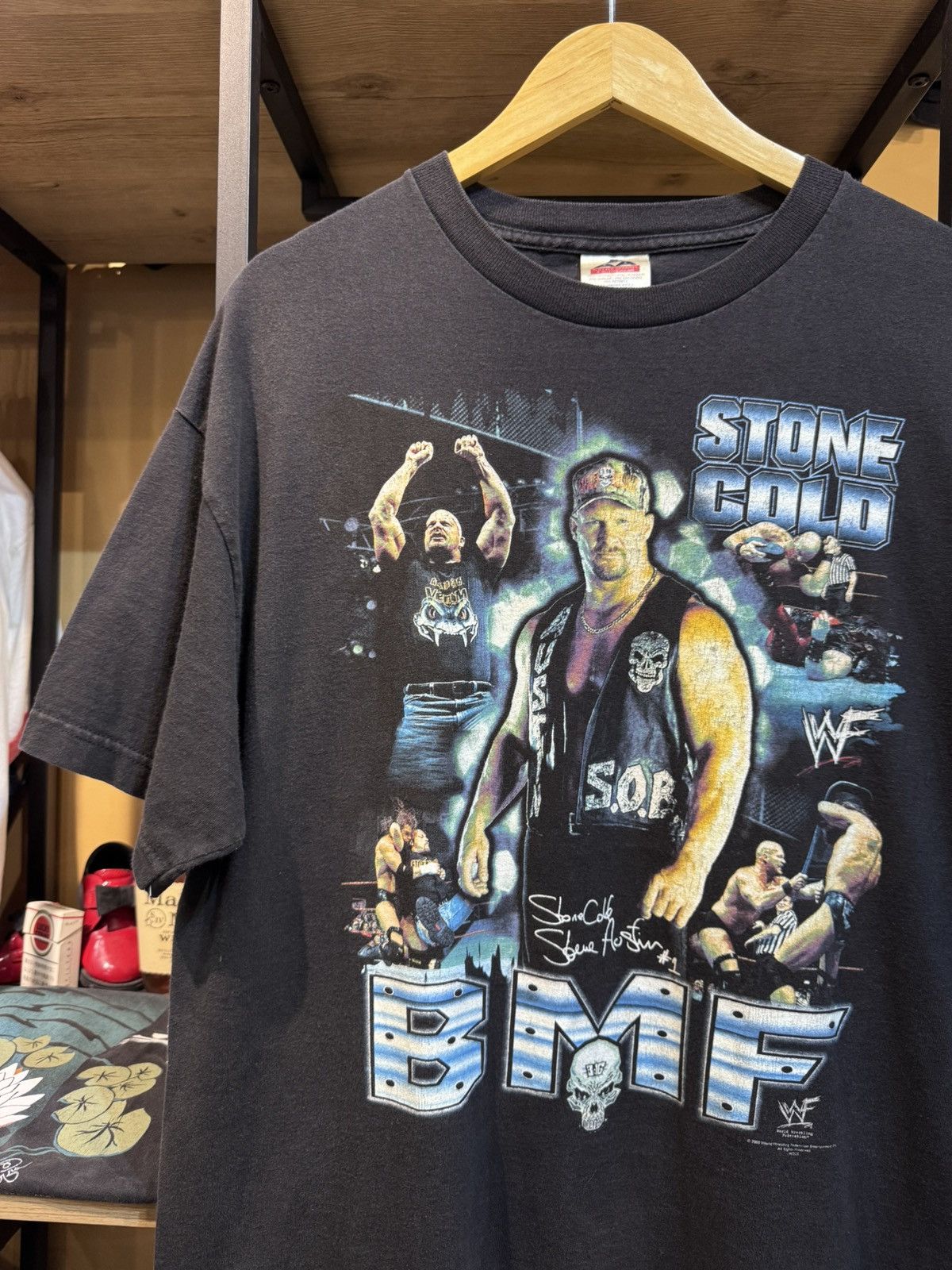 Other WWF Stone Cold good back hit Vintage T-shirt Size US XL / EU 56 / 4 - 1 Thumbnail