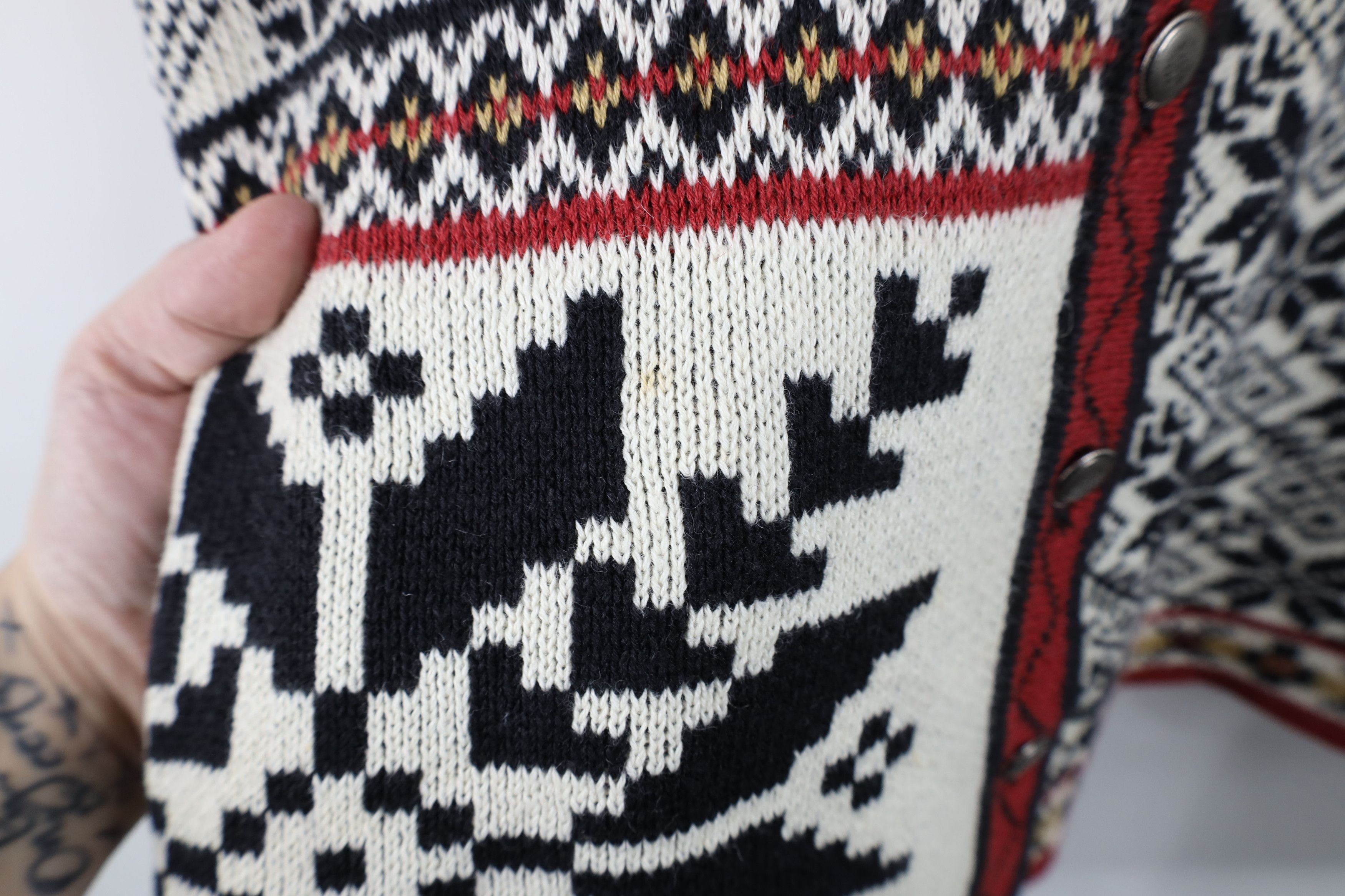 Woolrich Woolen Mills Vintage 90s Woolrich Fair Isle Knit Button Cardigan Sweater Size L / US 10 / IT 46 - 4 Thumbnail