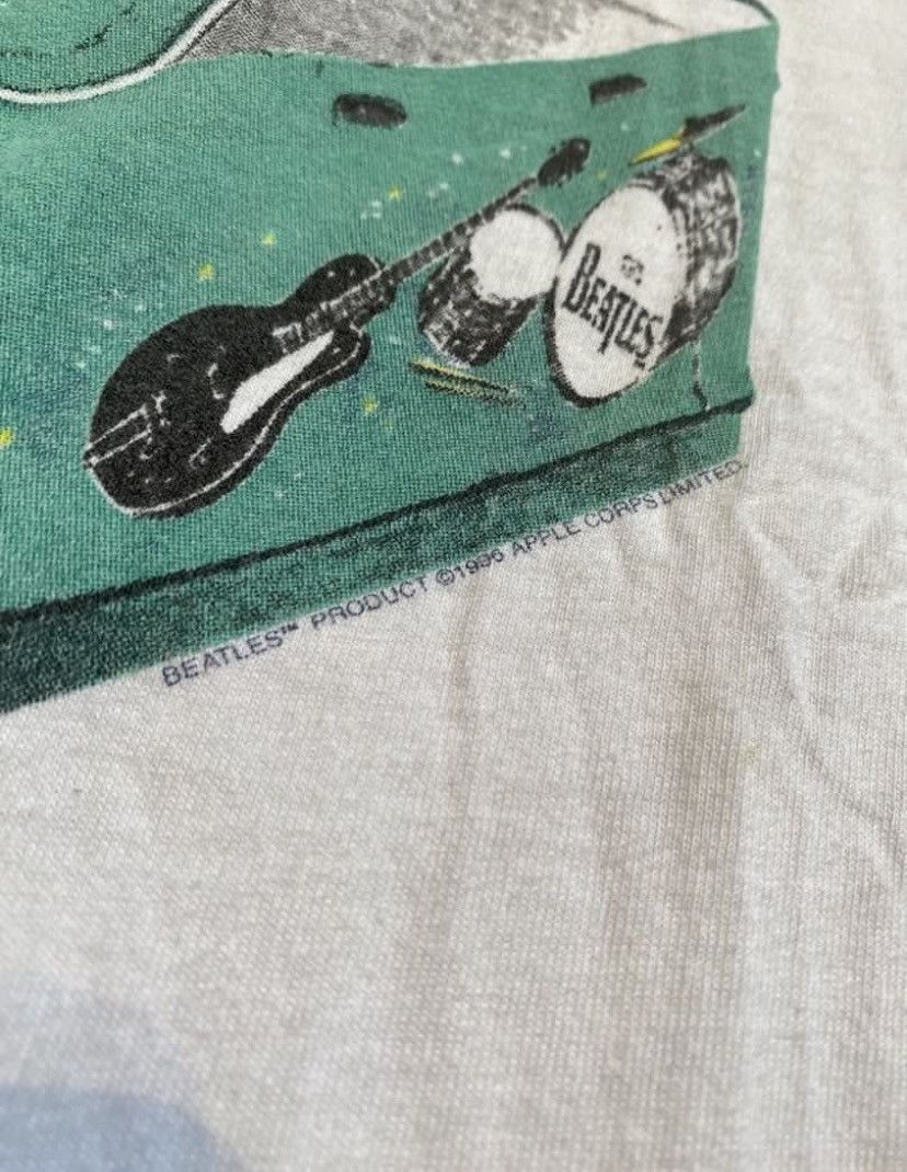 Band Tees Vintage rare the Beatles lunchbox 90s Size US L / EU 52-54 / 3 - 4 Thumbnail