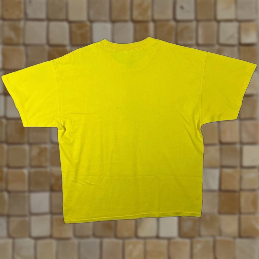 Vintage Looney Tunes Daffy Duck Graphic Yellow T-Shirt XL Men Size US XL / EU 56 / 4 - 1 Thumbnail