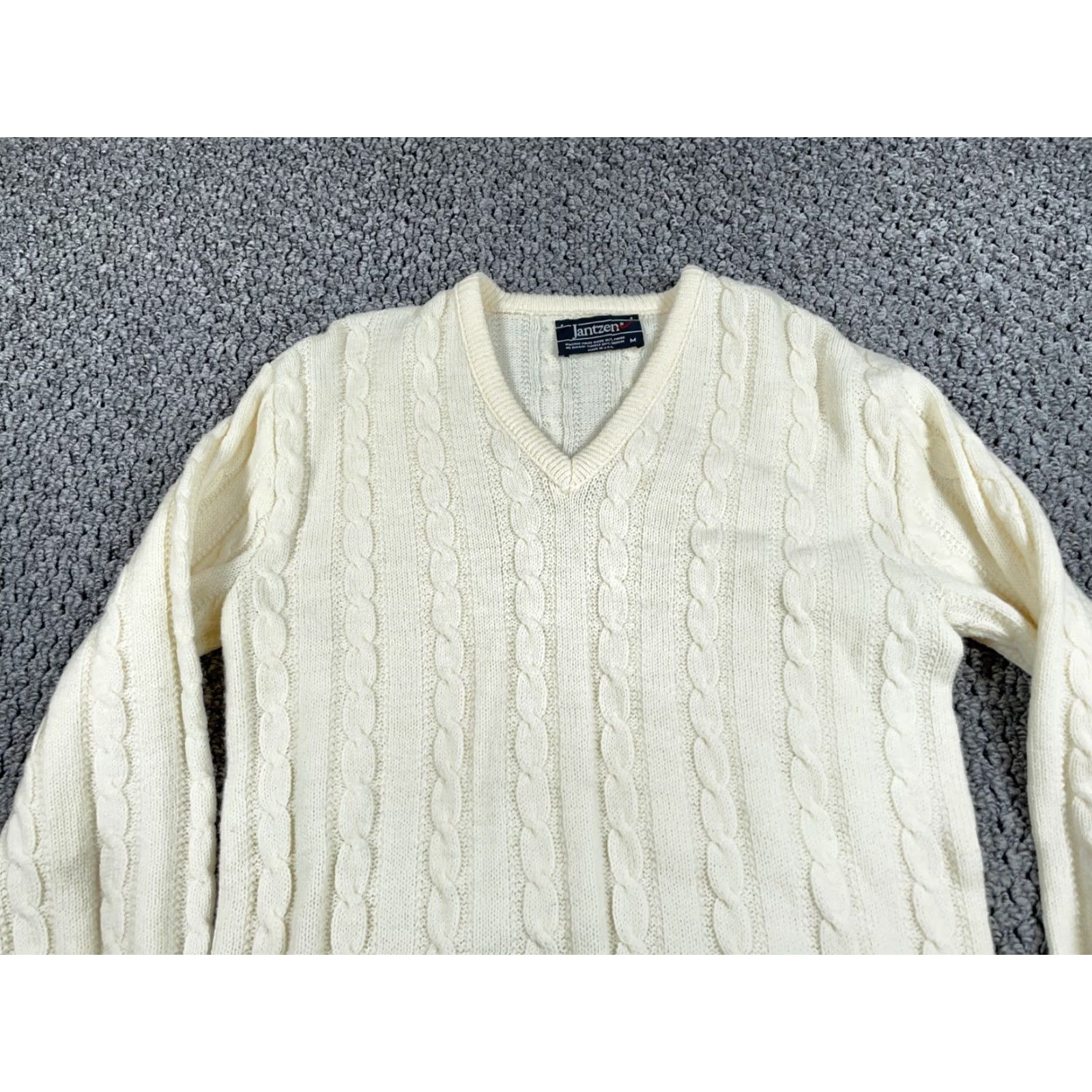 Jantzen VINTAGE Jantzen Cable Knit V-Neck Sweater Adult Small Ivory Lightweight Preppy 80s Mens Size US S / EU 44-46 / 1 - 4 Thumbnail