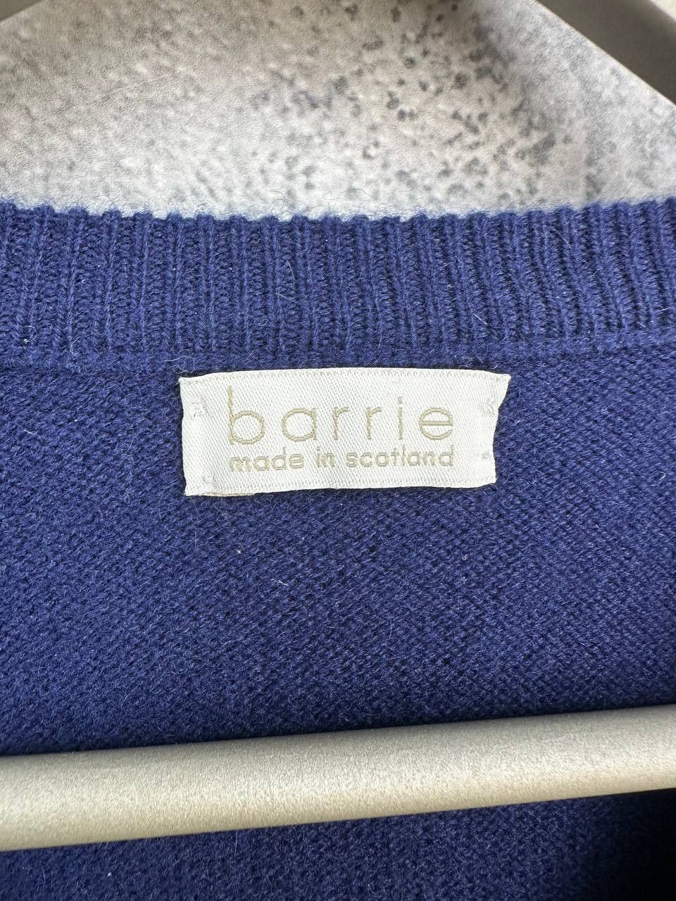 Barrie Barrie 100% Pure Cashmere Sweater Scotland V-Neck VTG Jumper Size US XL / EU 56 / 4 - 9 Thumbnail