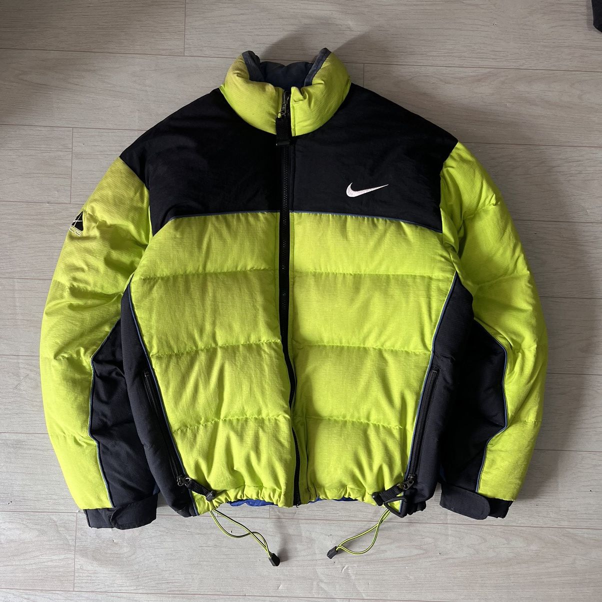 Nike ACG 90s Nike acg neon puffer jacket Size US M / EU 48-50 / 2 - 1 Thumbnail