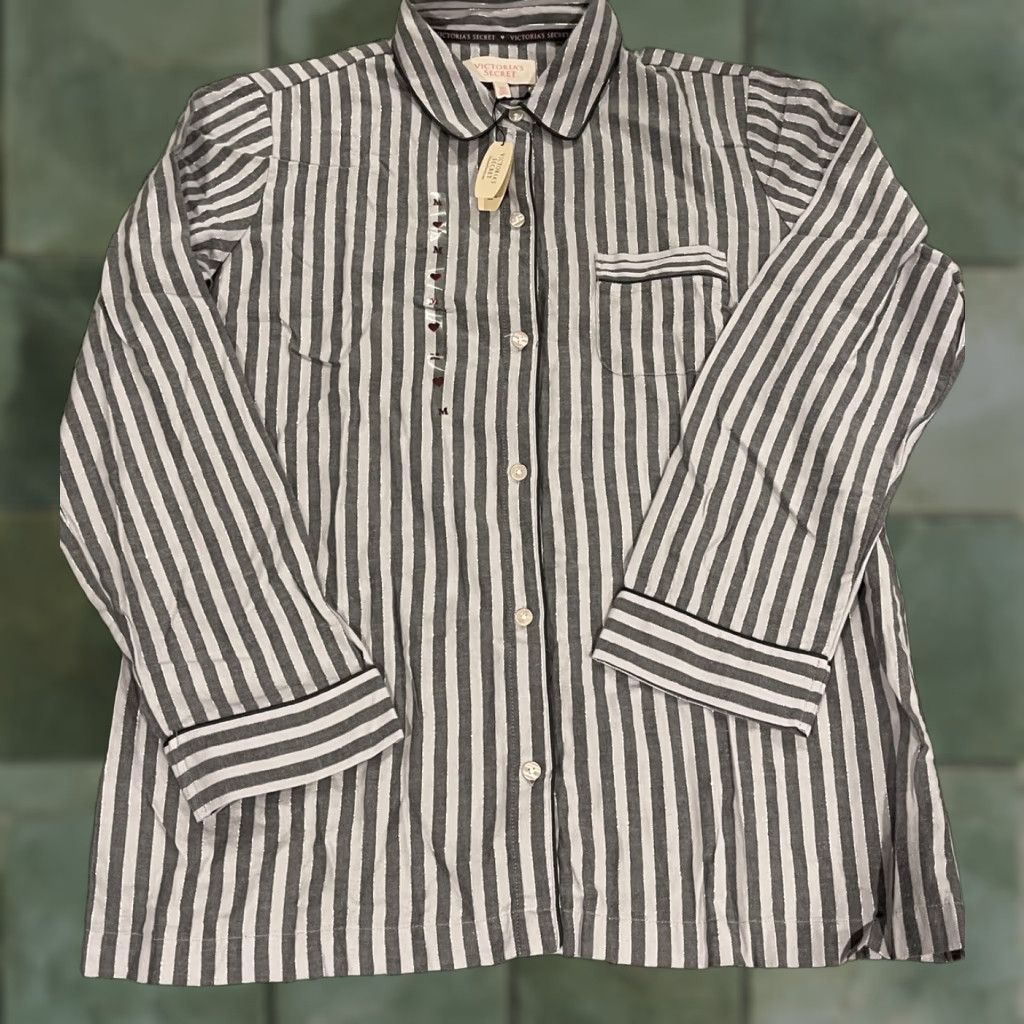 Victoria's Secret Victoria's Secret Pajama Top Striped Long Sleeve M Multicolor Cotton Blend Chiffon Button Shirt Women Size M / US 6-8 / IT 42-44 - 1 Thumbnail