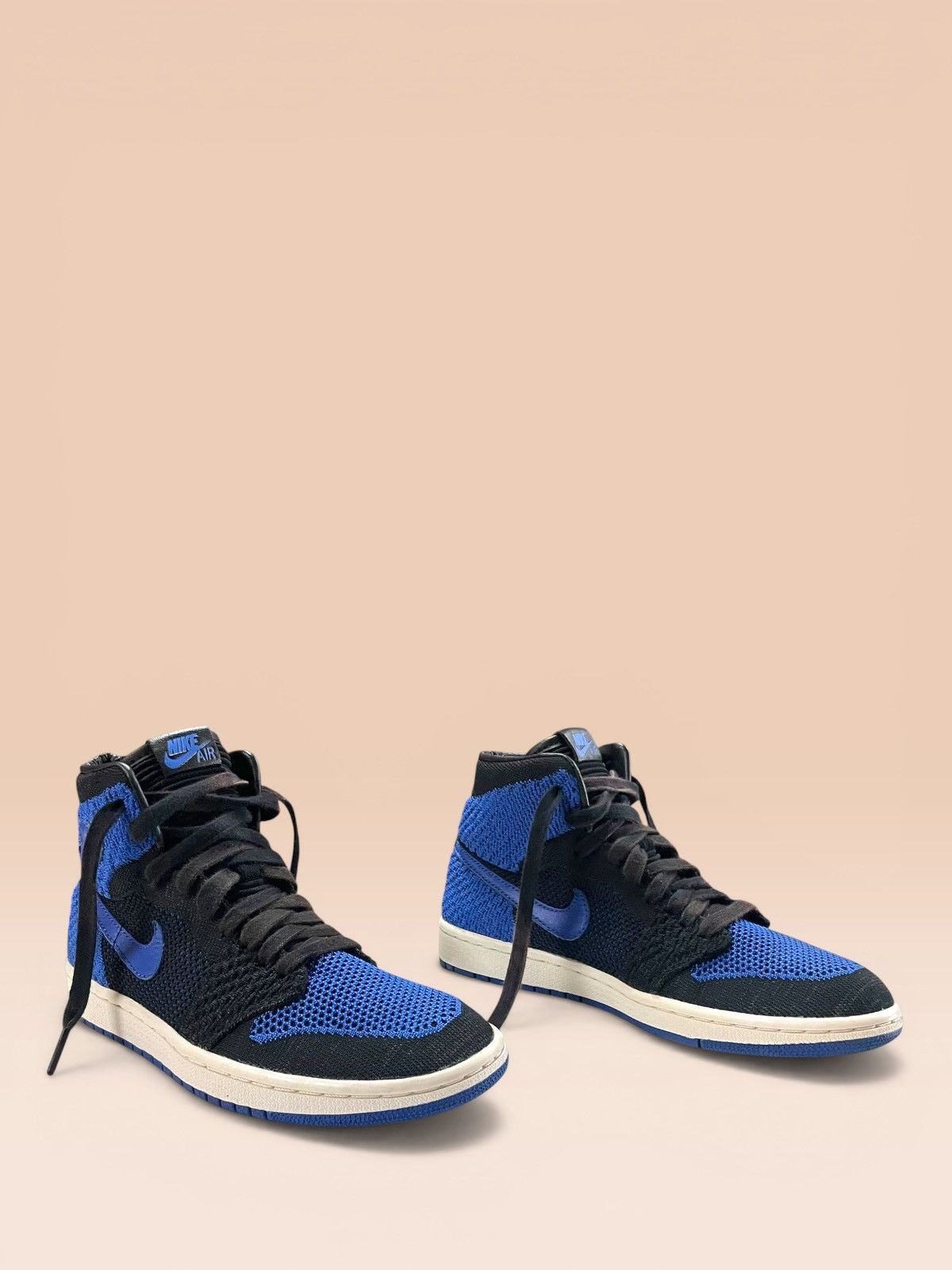 Jordan Brand Air Jordan 1 Retro High OG Flyknit GS "Royal" Size US 6 / EU 39 - 3 Thumbnail