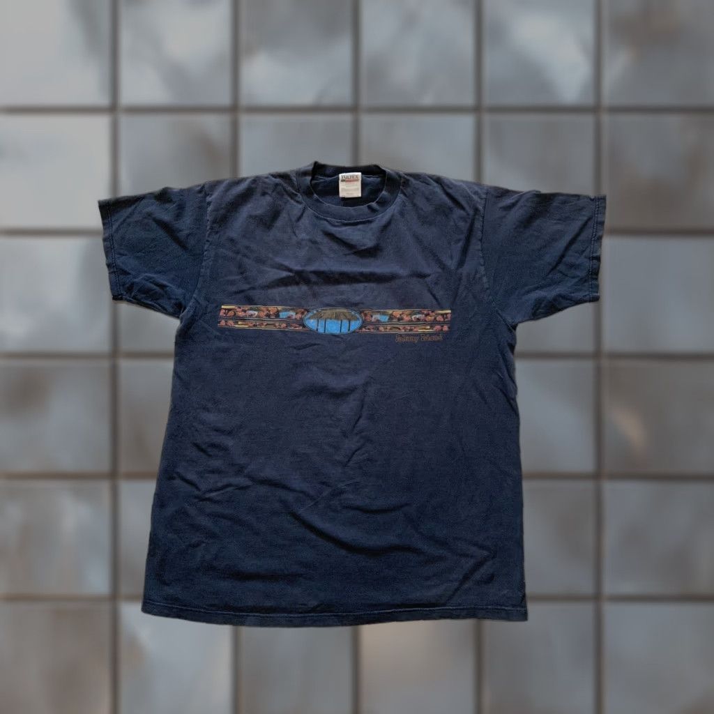 Tultex VINTAGE 90s Tultex Cotton Johnny Island Floral Surf Navy Blue T-Shirt XL Size US XL / EU 56 / 4 - 1 Thumbnail