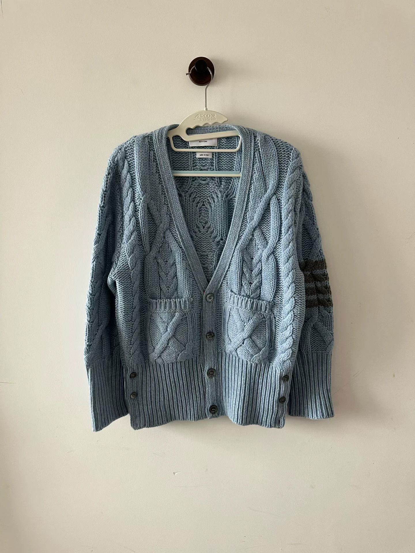 Thom Browne Thom Browne Sky Blue Cashmere Cardigan Size 2 Size US M / EU 48-50 / 2 - 1 Thumbnail
