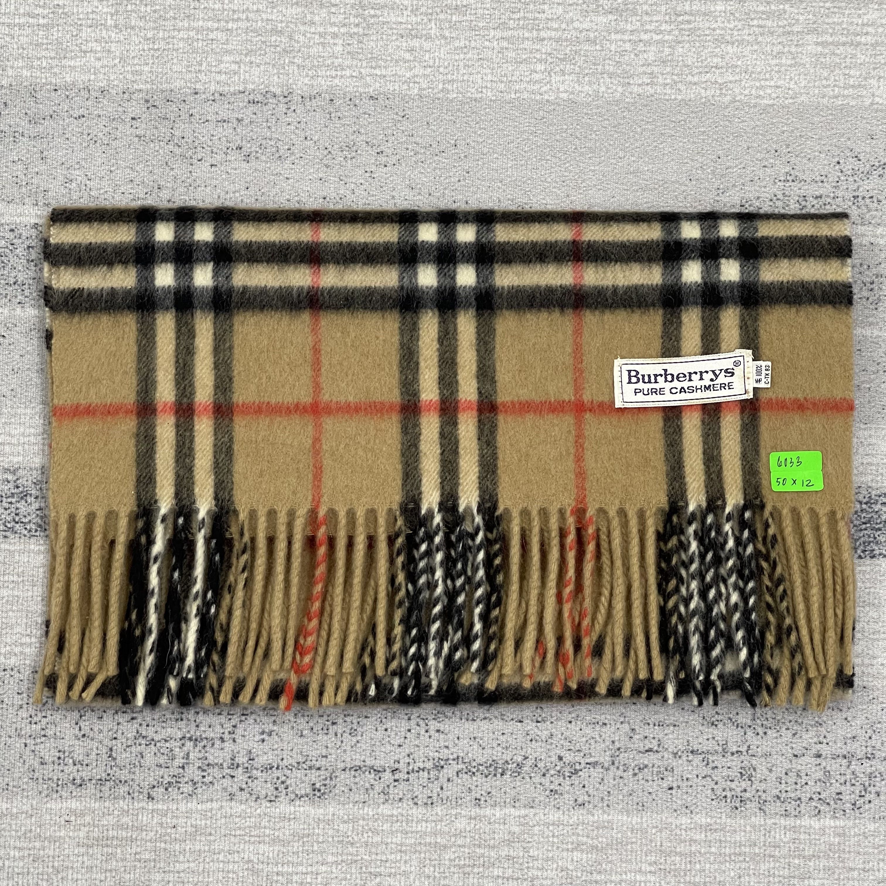 Burberry Vintage Burberrys Checkered Cashmere Scarf / Muffler - 6233 Size ONE SIZE - 10 Thumbnail