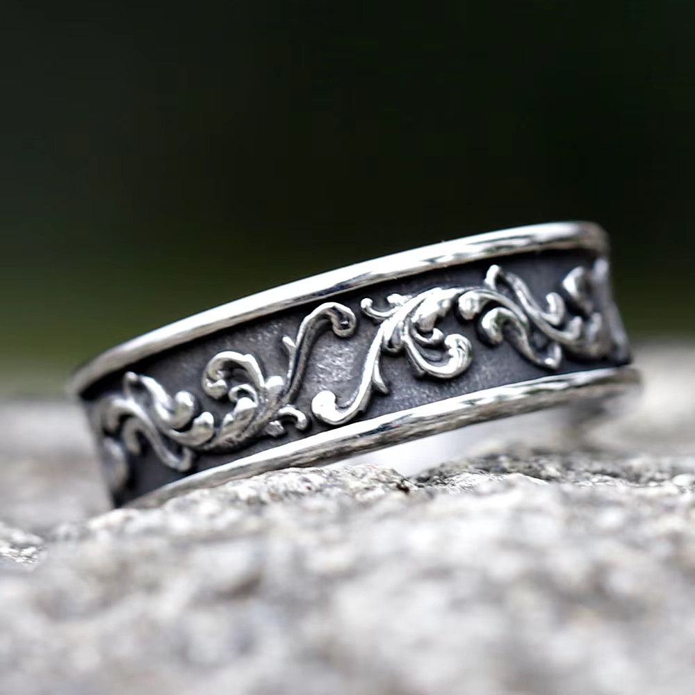 Handmade Vintage Carved Spindrift La Ring Size ONE SIZE - 2 Thumbnail