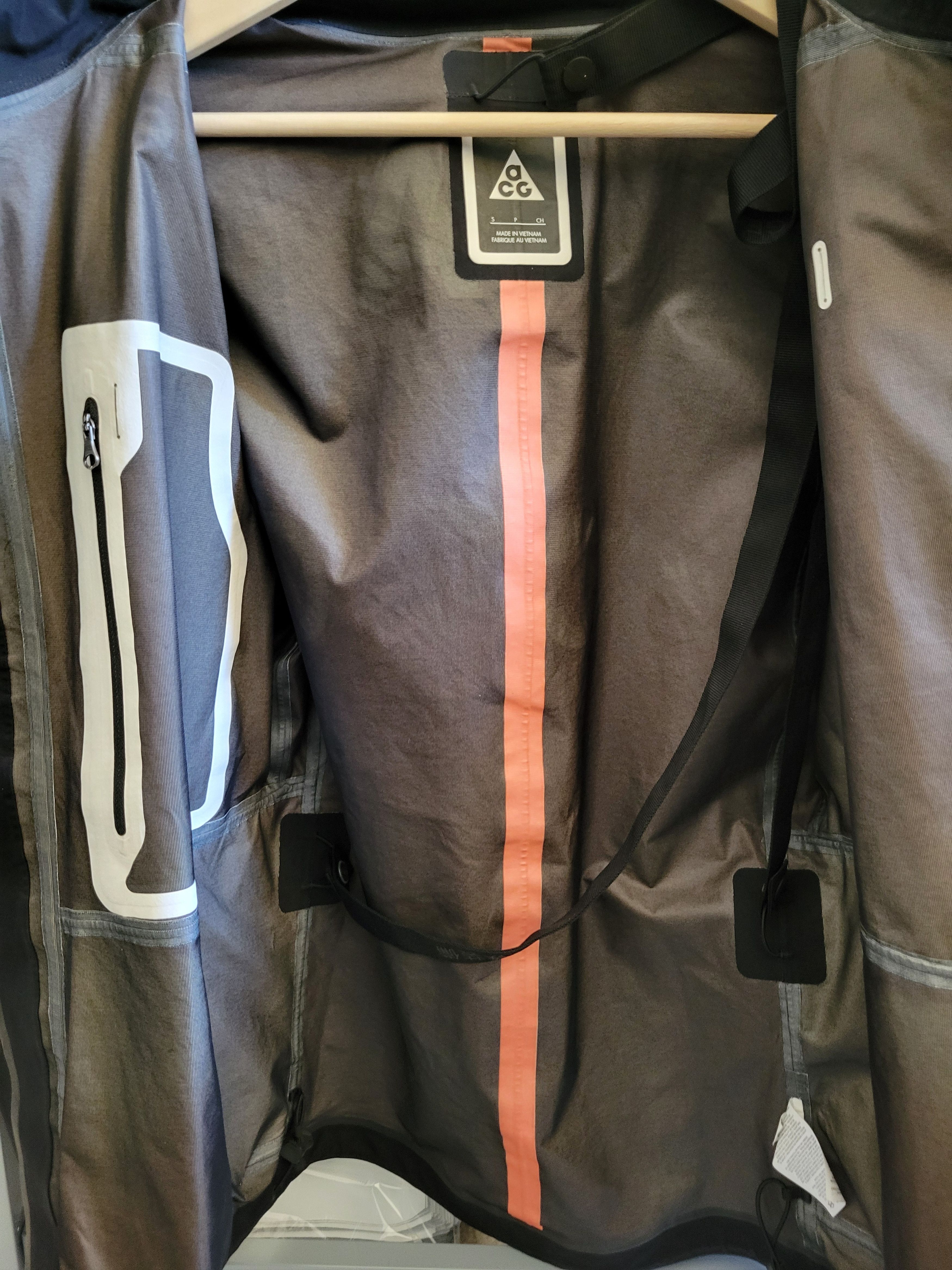 Nike ACG Nike ACG 2 in 1 Jacket Size US S / EU 44-46 / 1 - 5 Thumbnail