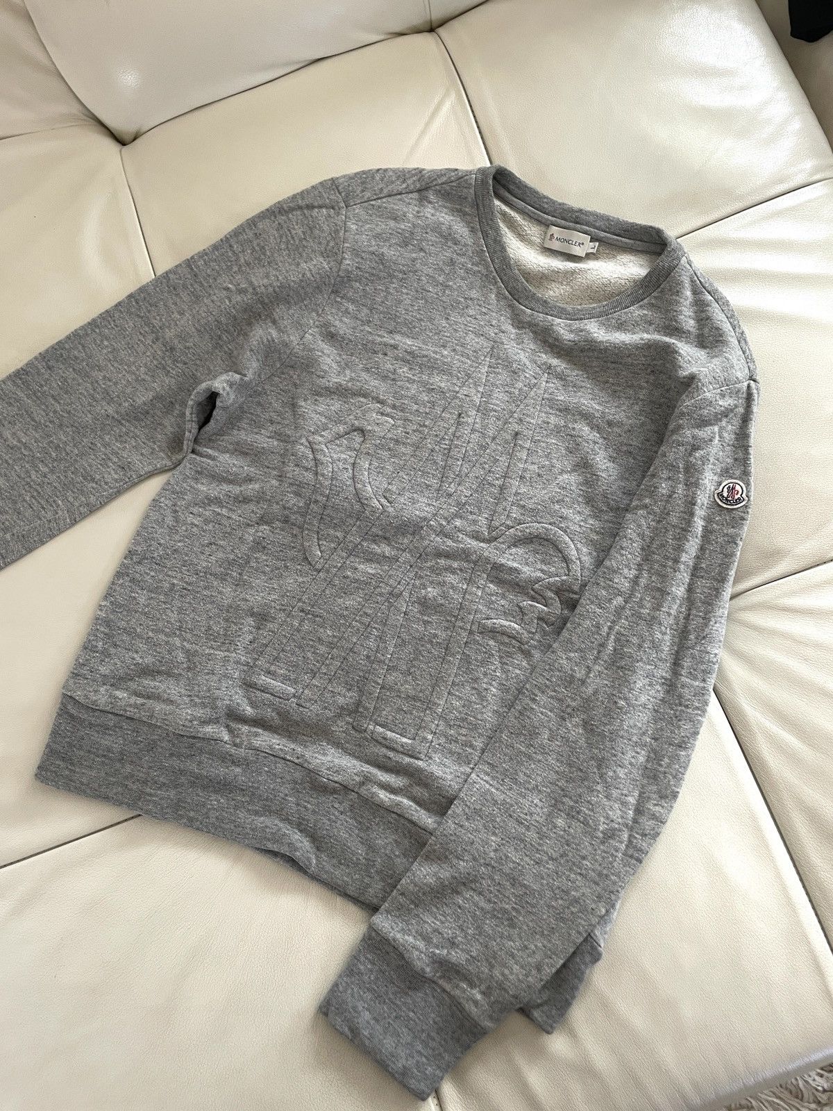 Moncler Moncler embossed jumper Size US L / EU 52-54 / 3 - 1 Thumbnail