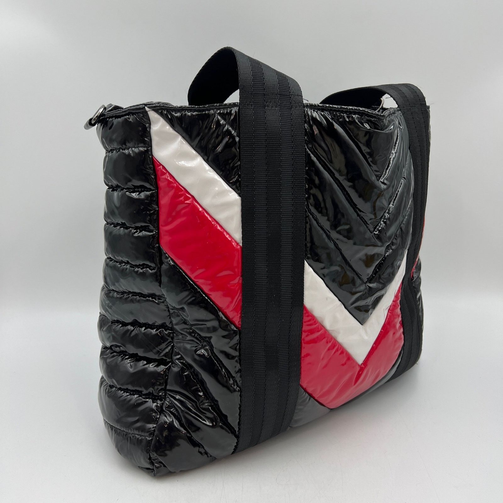 Other Think Royln Telluride Chevron Tote Quilted Puffer Black Size ONE SIZE - 2 Thumbnail